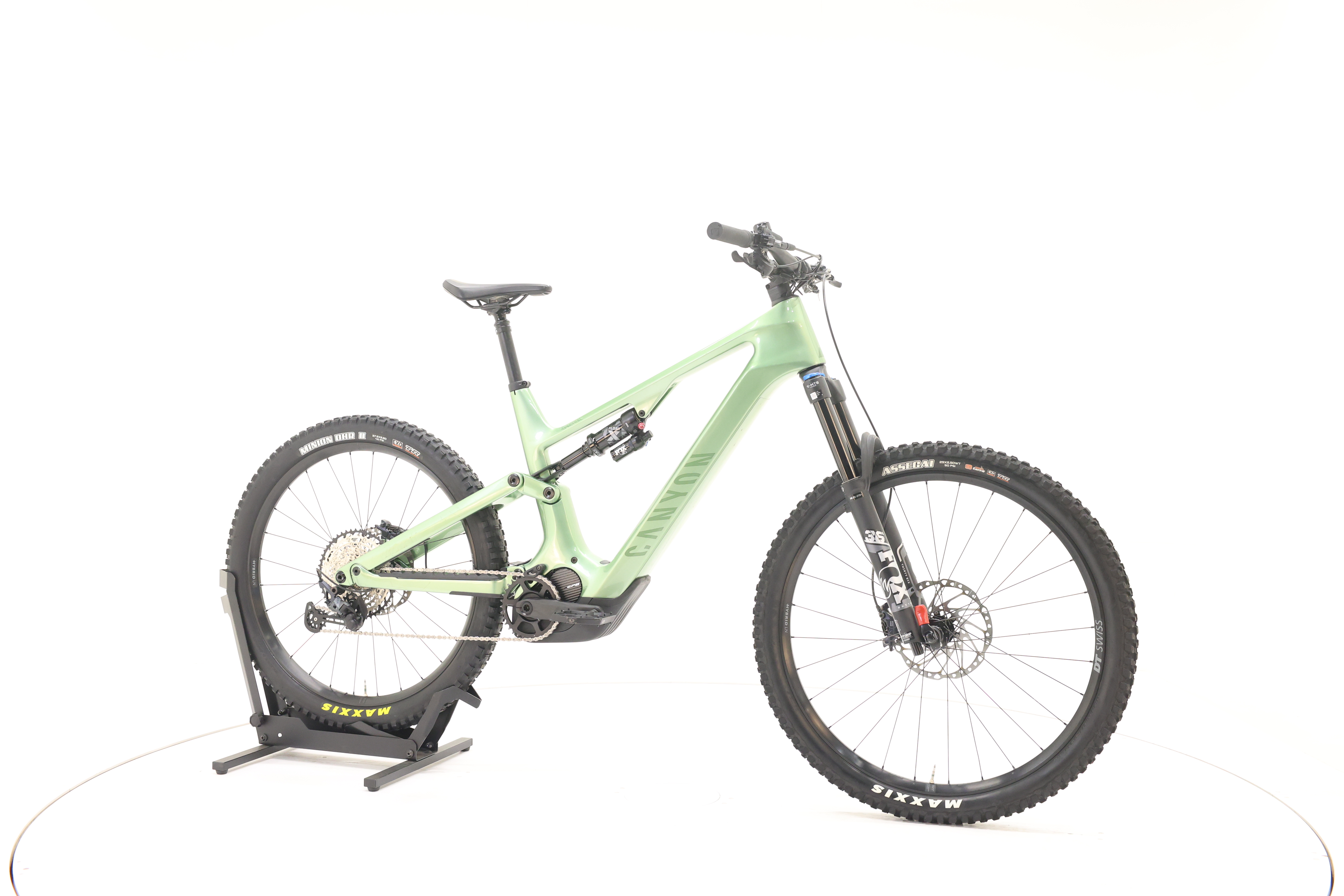 Canyon Spectral ON CF 8