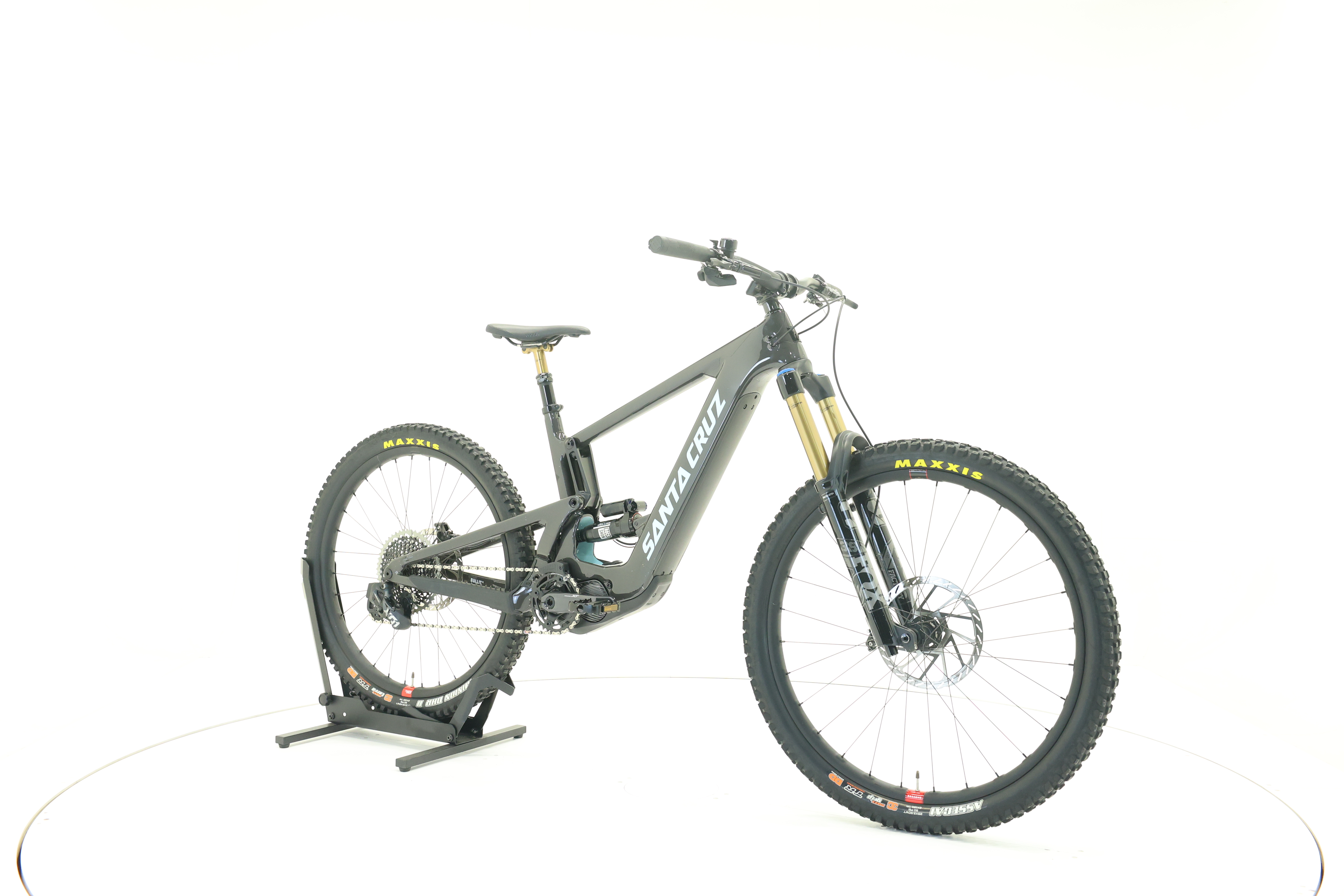 Santa Cruz Bullit CC / X01 AXS / RSV / MX gloss carbon L // 4