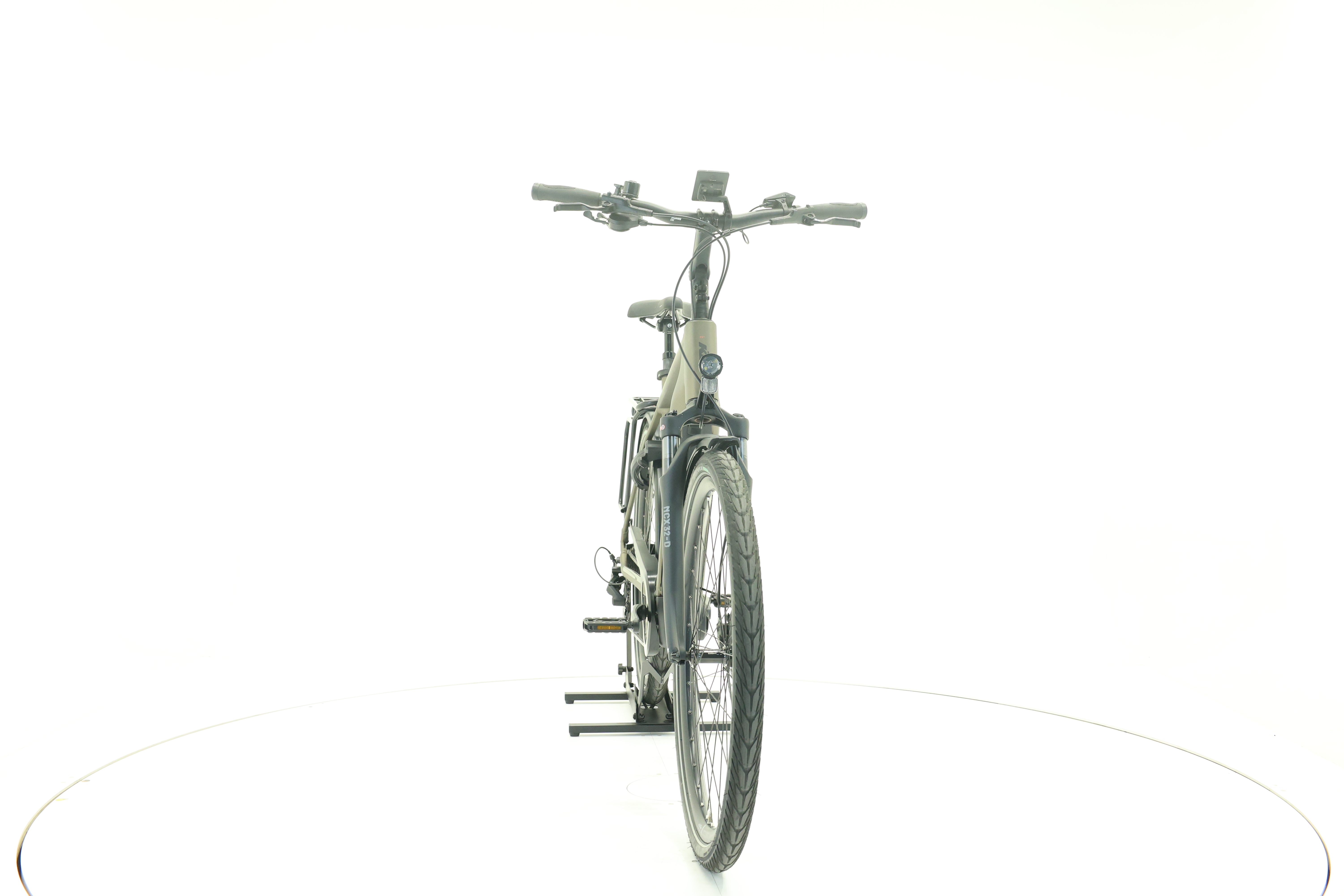 KTM Macina Tour P510 He56, L, 180-189 cm, 2025, 81 km – Bild 2 von 5