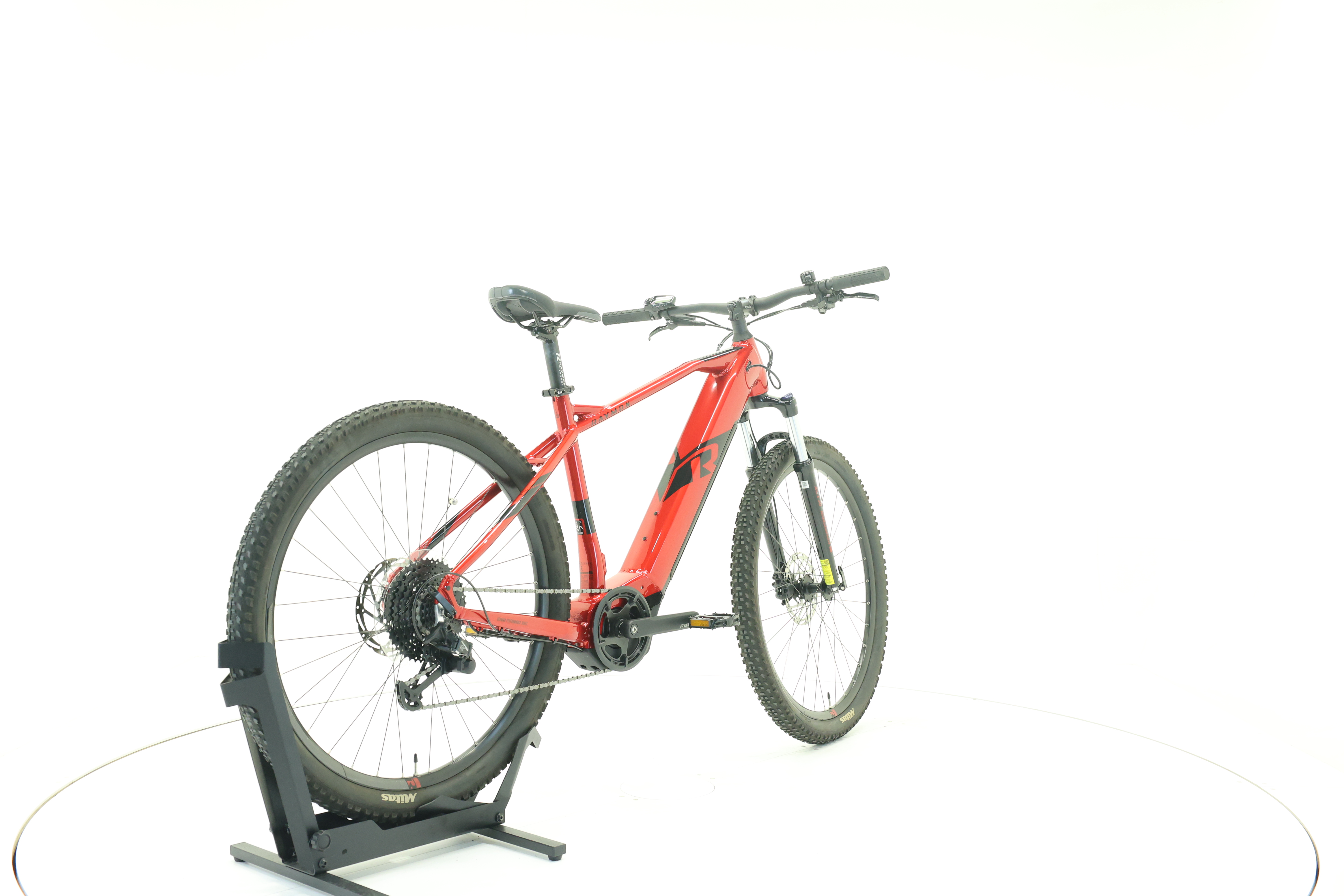 R Raymon Hard Ray E 4.0