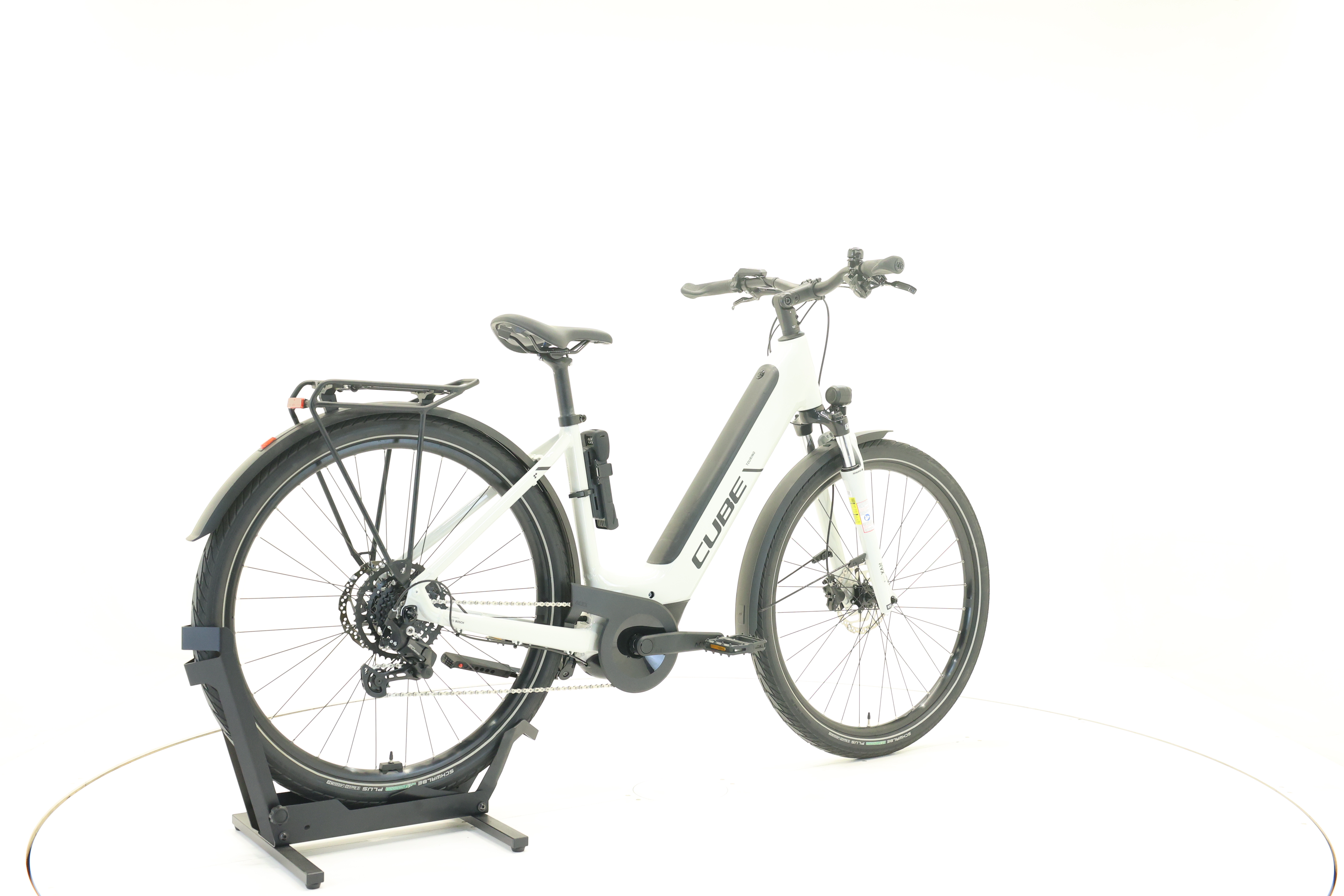 Cube Touring Hybrid ONE 625