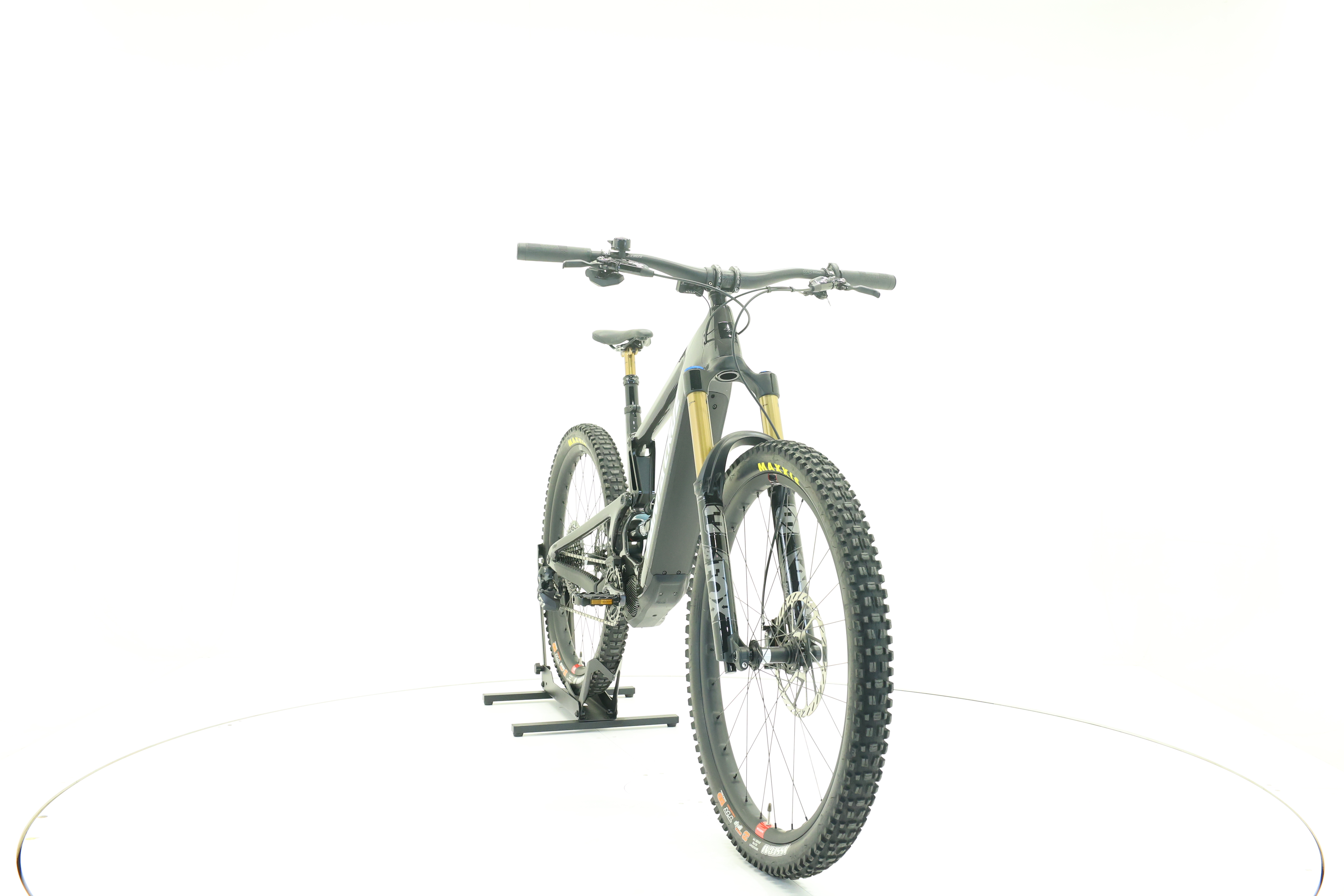 Santa Cruz Bullit CC / X01 AXS / RSV / MX gloss carbon L // 4