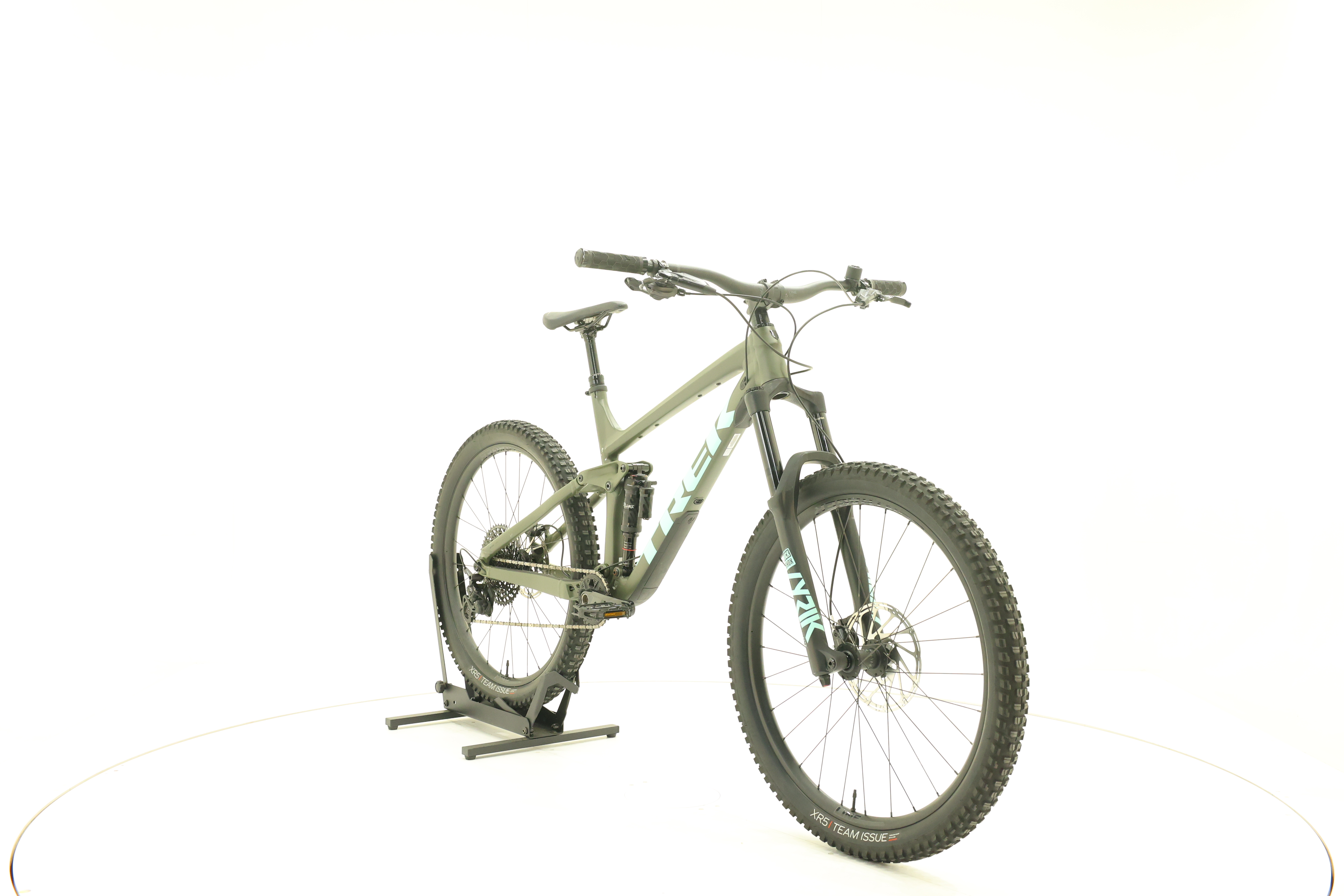 Trek Remedy 8