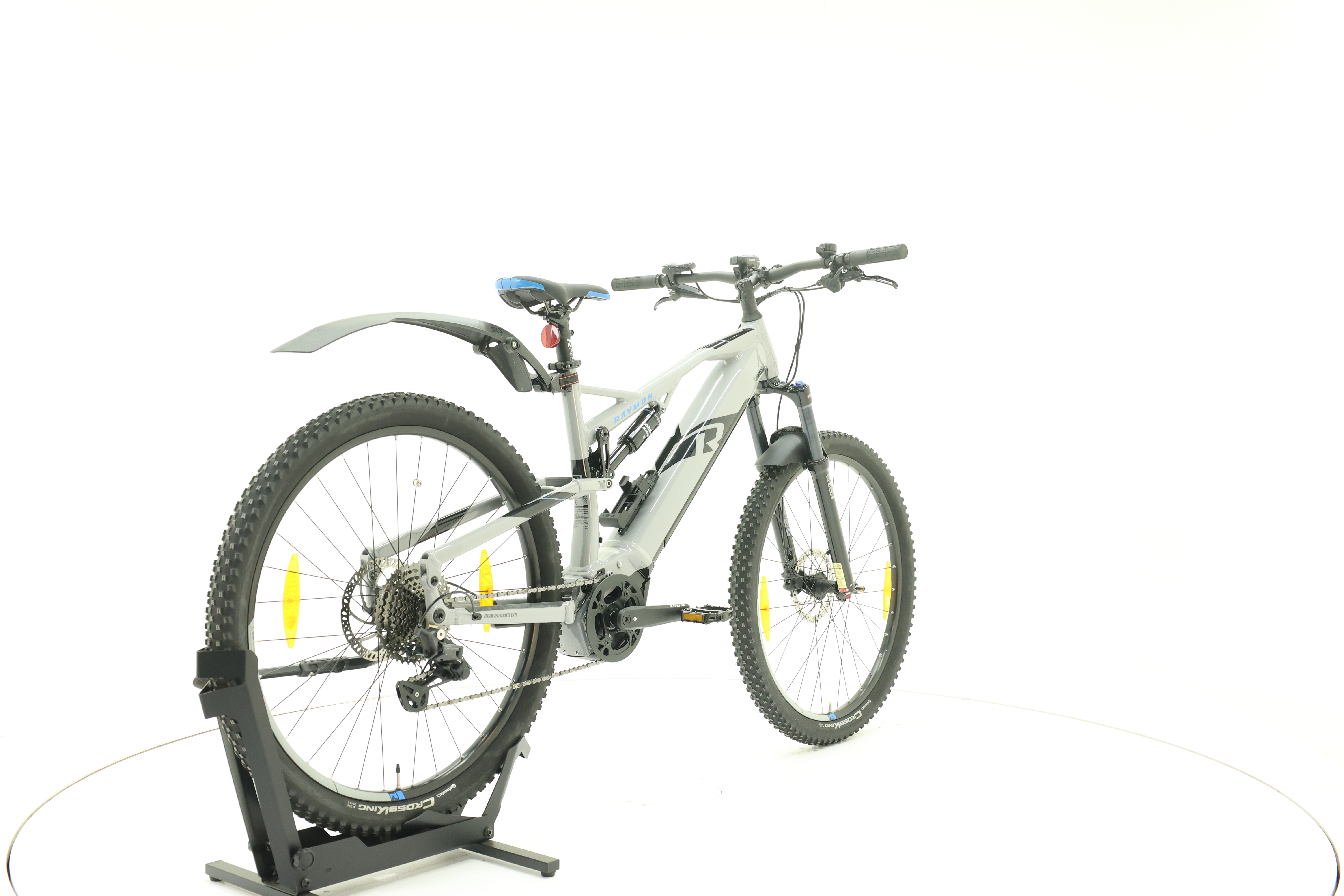 R Raymon Fullray E 5.0