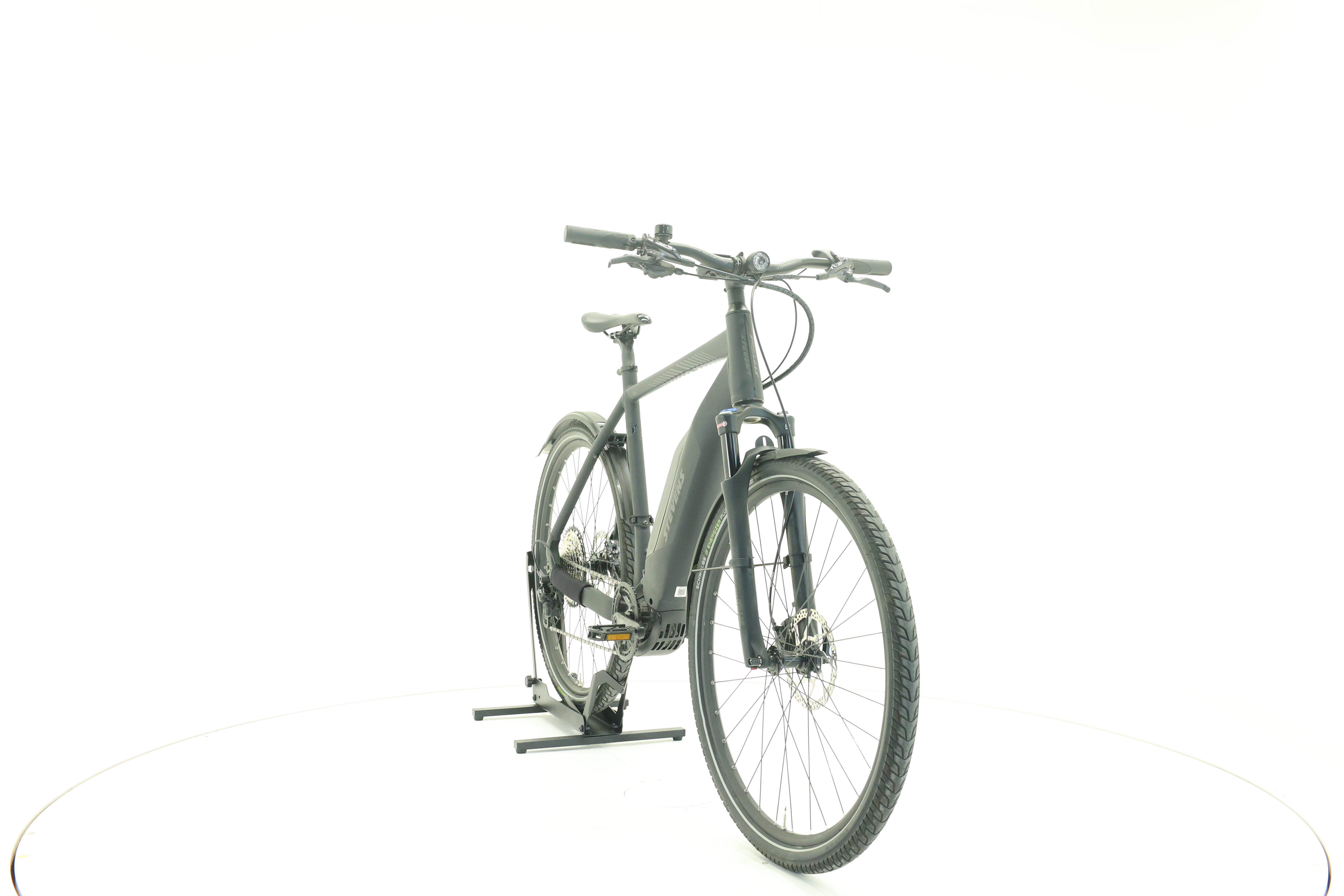 Stevens E-8X