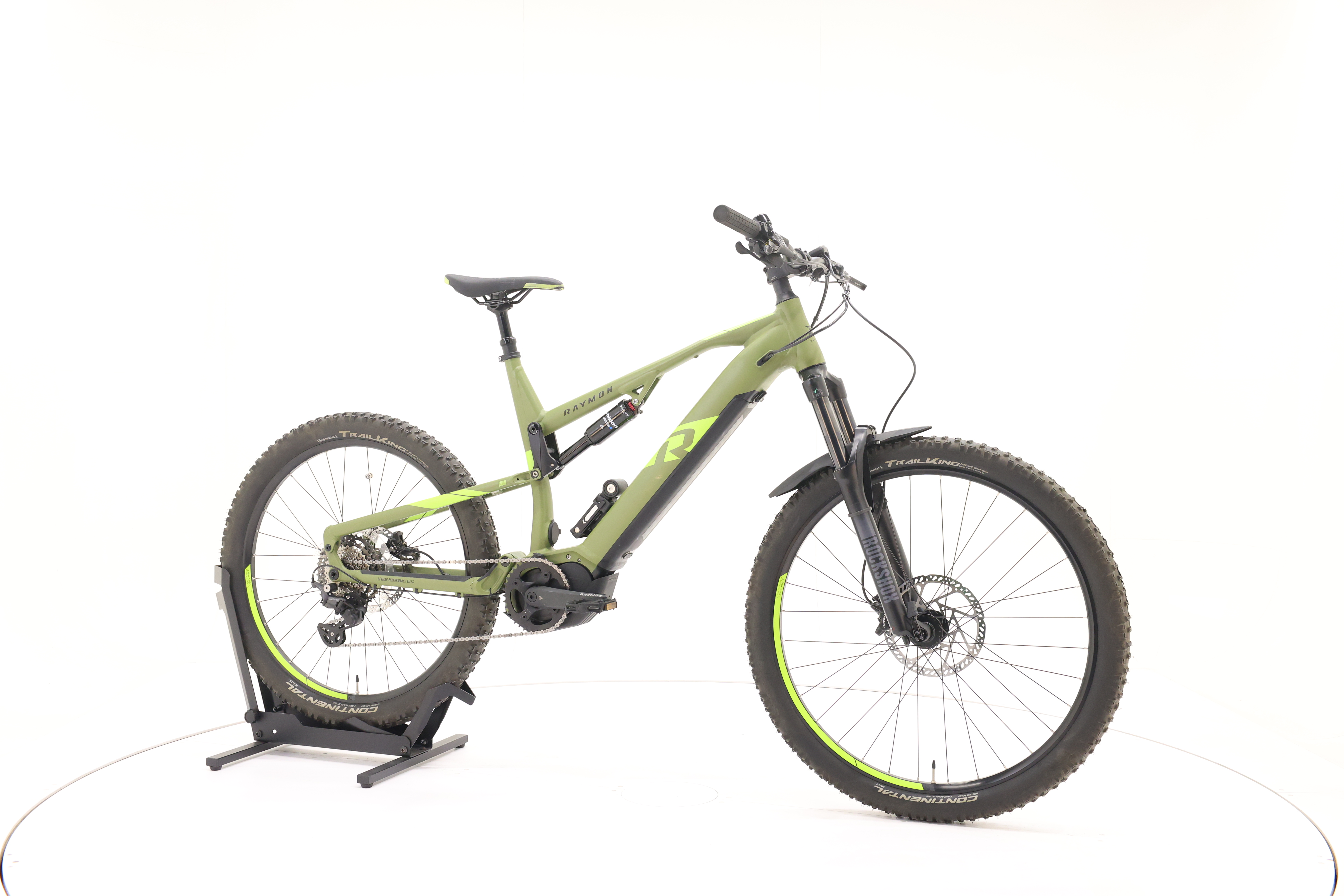 R Raymon Trailray 140 E7.0