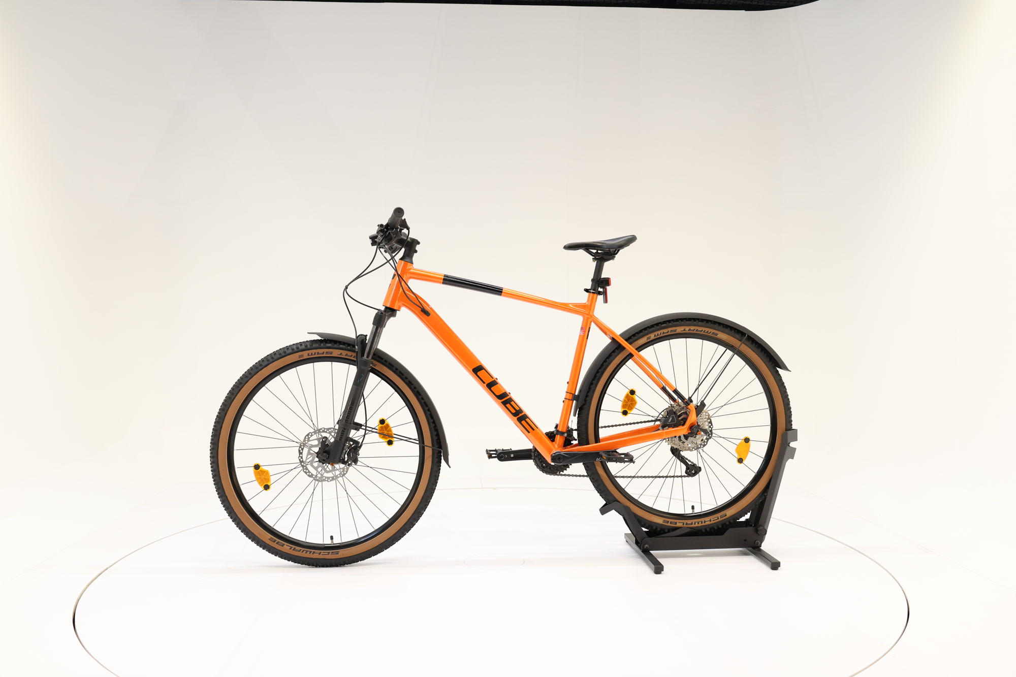 Cube Attention 29, 61 cm, 190-199 cm, 2023, 0 km – Bild 8 von 8