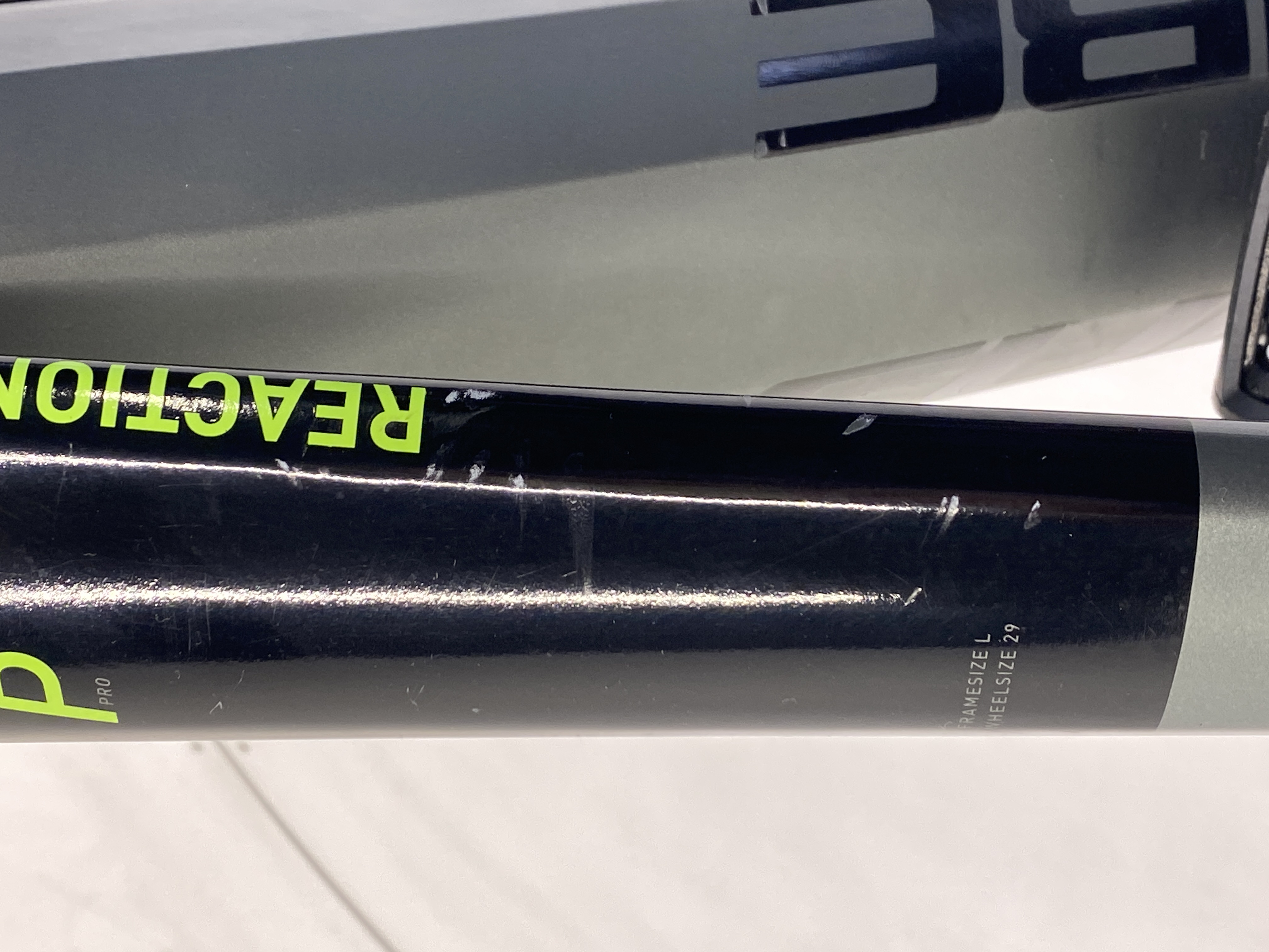 Cube Reaction Hybrid Pro 750