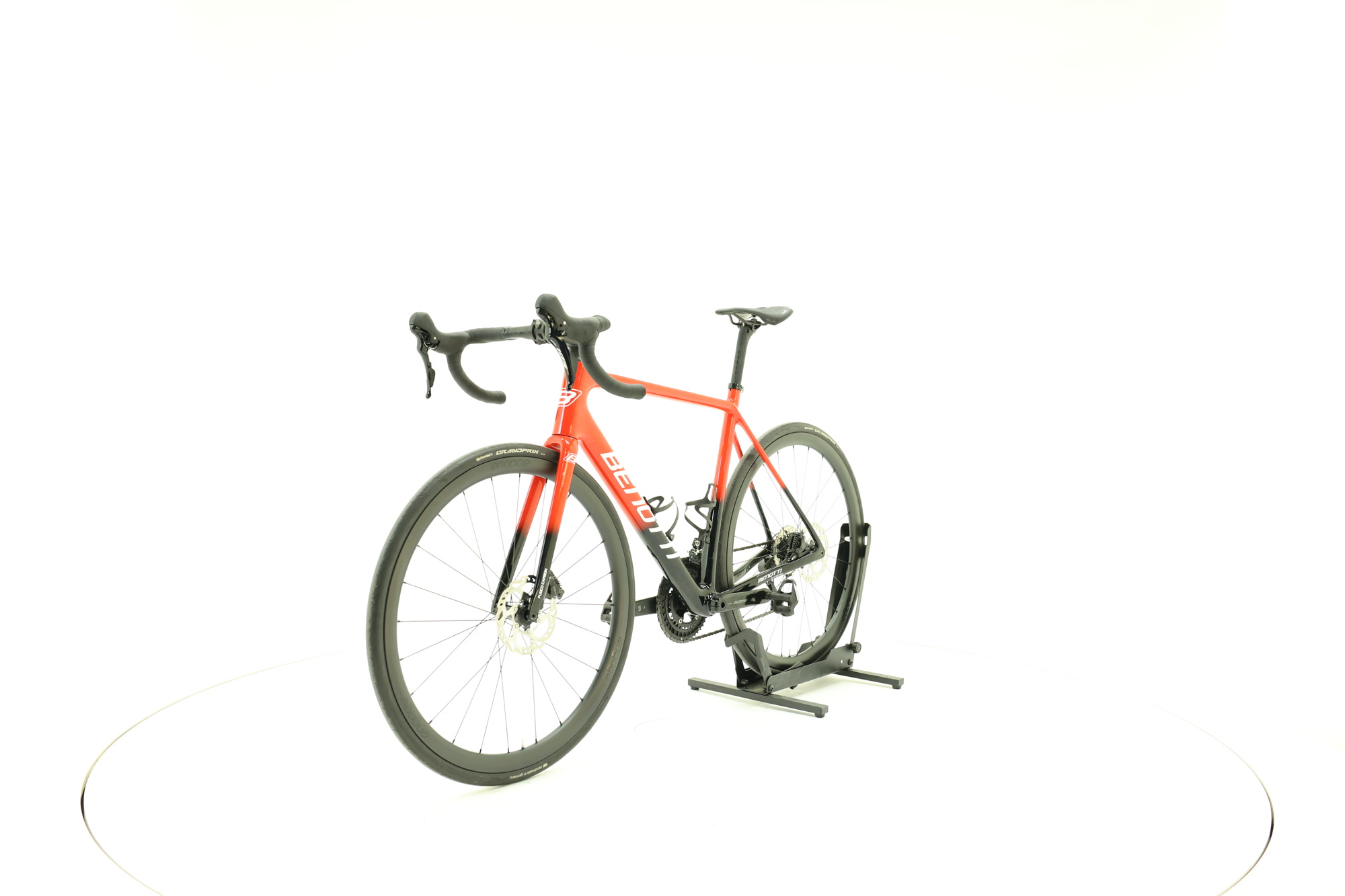 Benotti Fuoco Disc Carbon 105 mech. engage 35C, 56 cm, 170-179 cm, 2024, 0 km – Bild 1 von 8