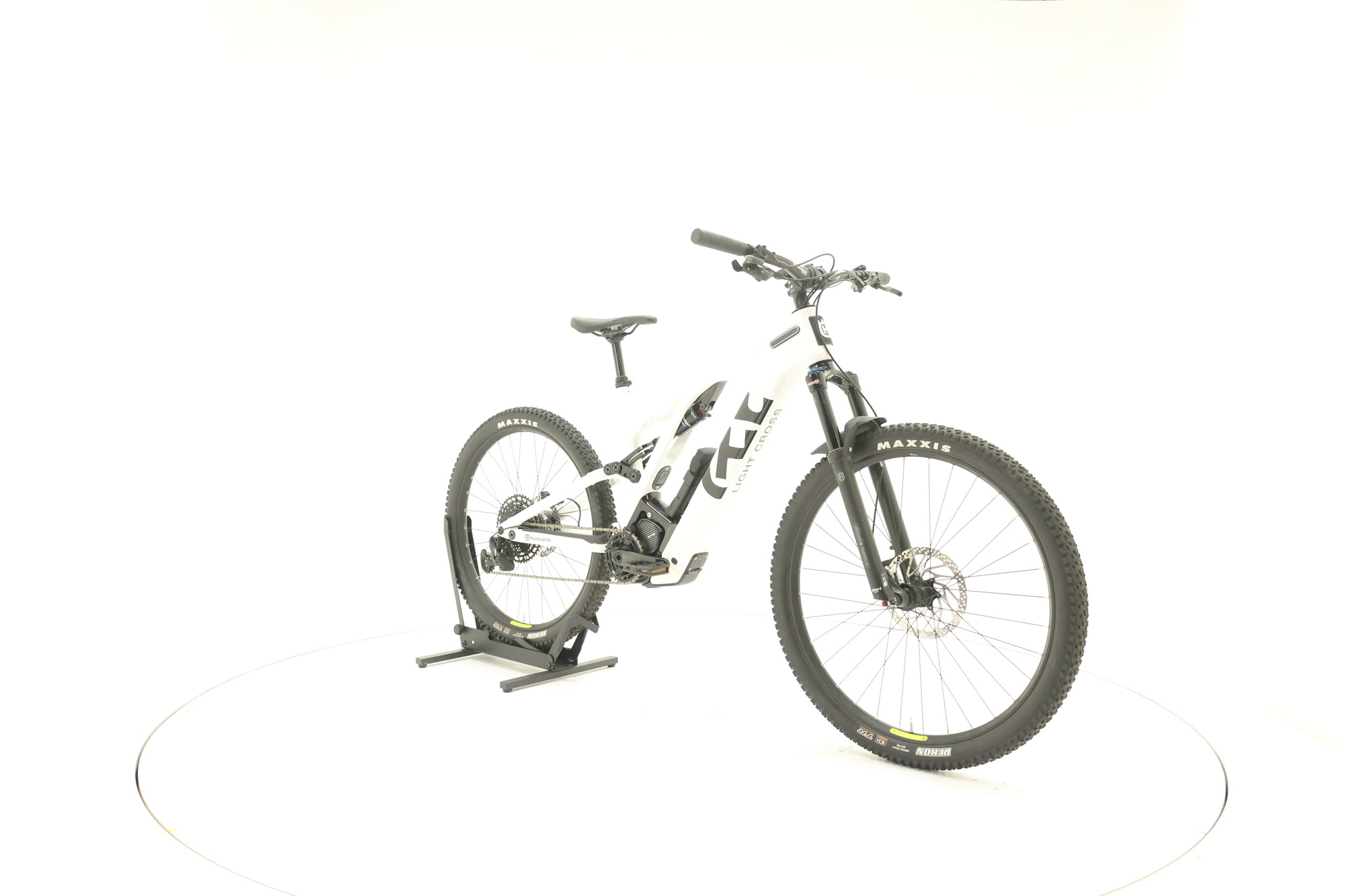 Husqvarna E-Bicycles Light Cross LC4
