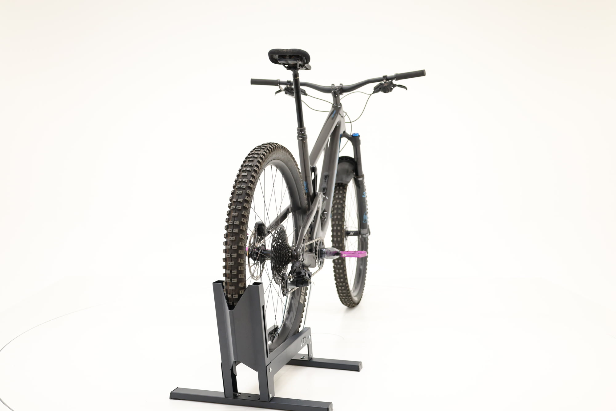 Santa Cruz Hightower