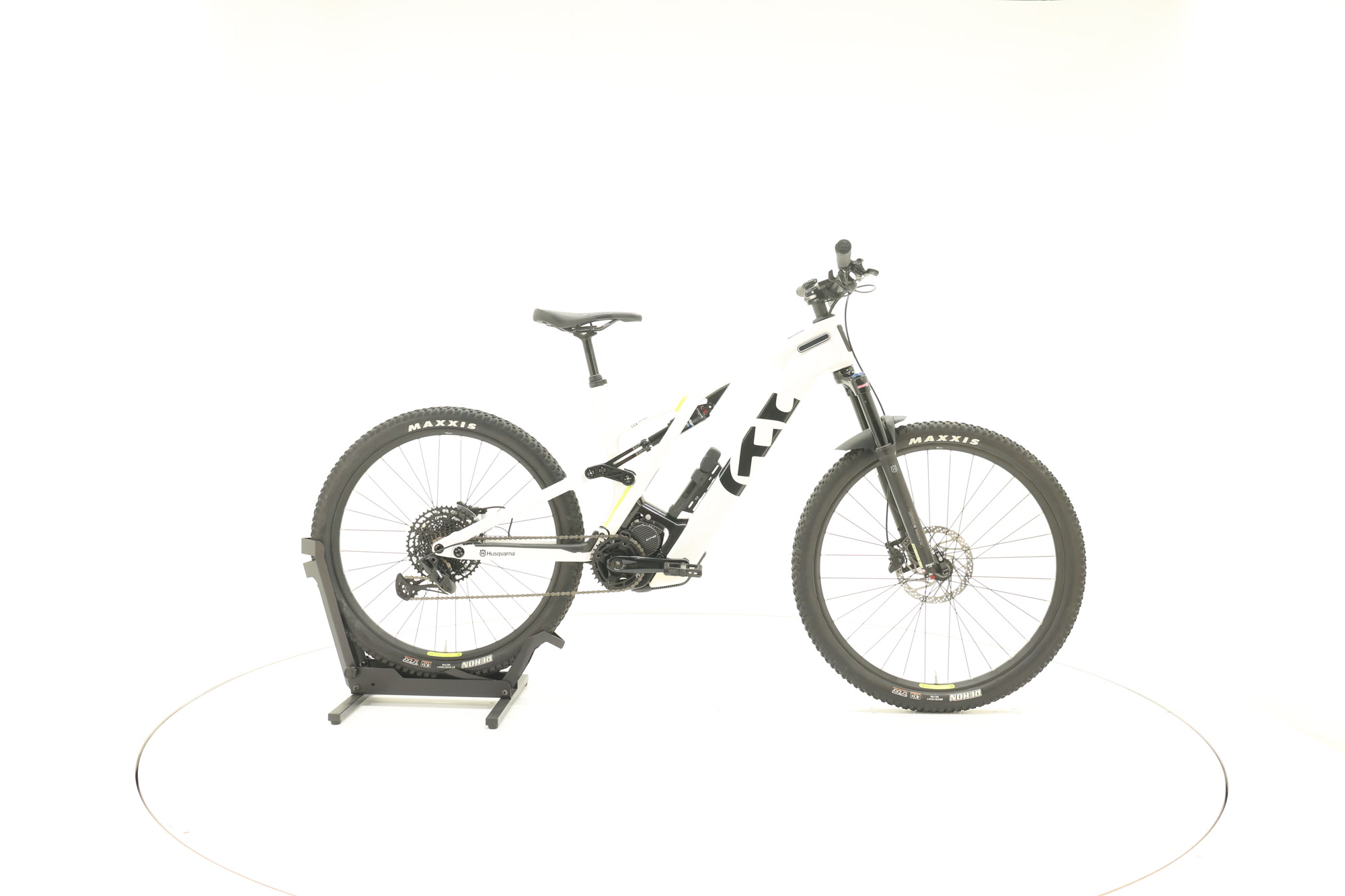 Husqvarna E-Bicycles Light Cross LC4