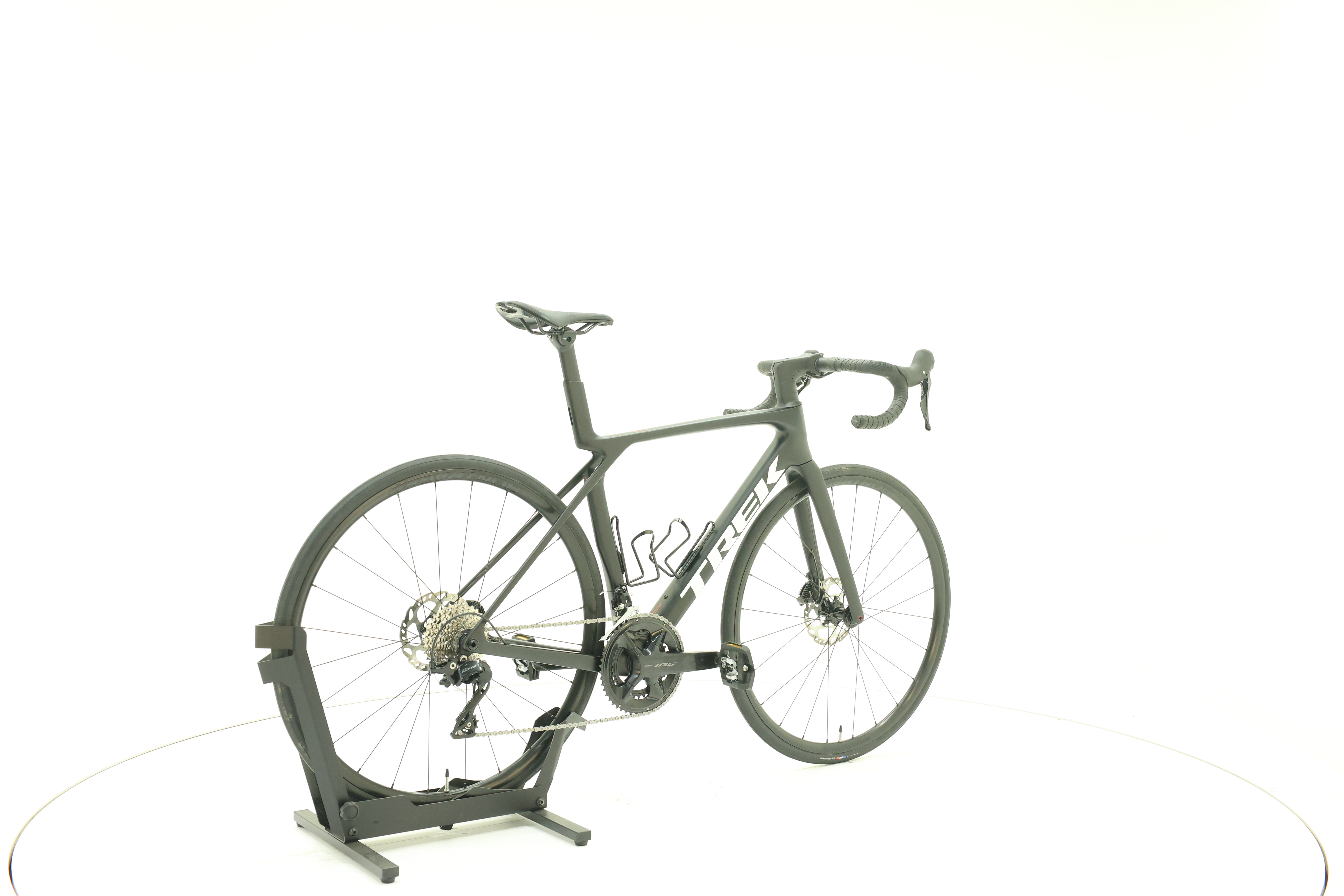 Trek Madone SL 5 Gen 8, M, 170-179 cm, 2025, 0 km – Bild 2 von 5