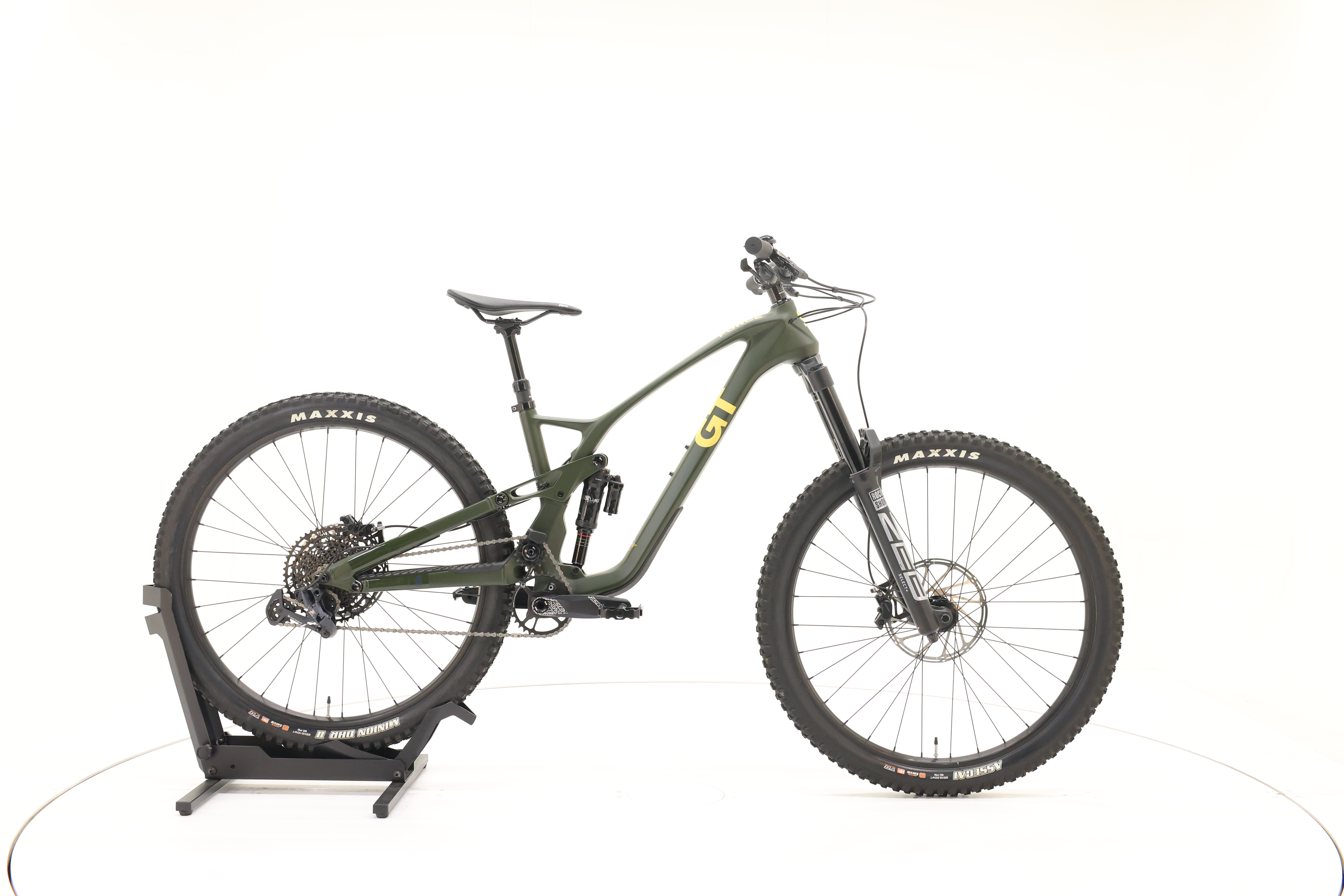 GT Force Crb Pro