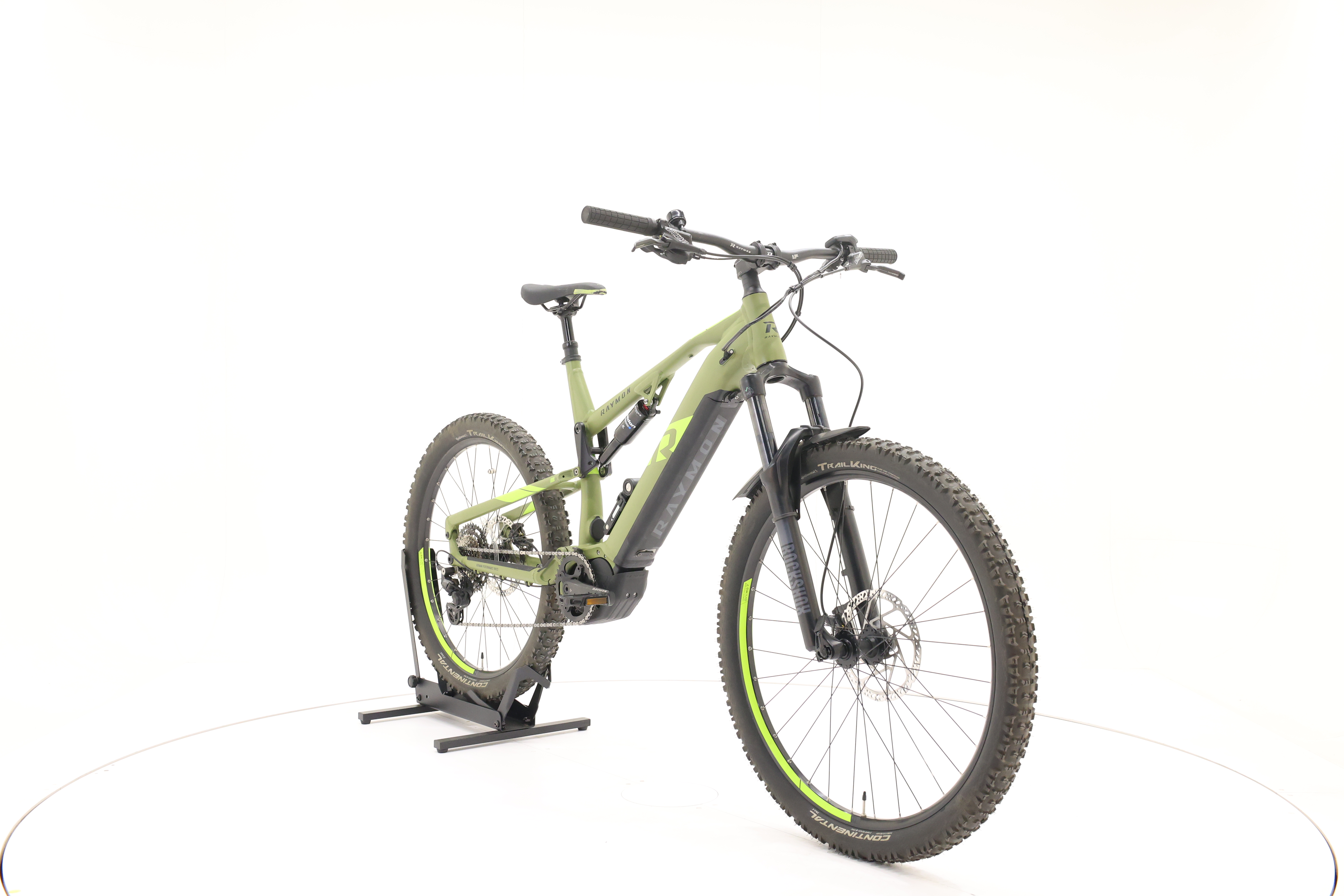 R Raymon Trailray 140 E7.0