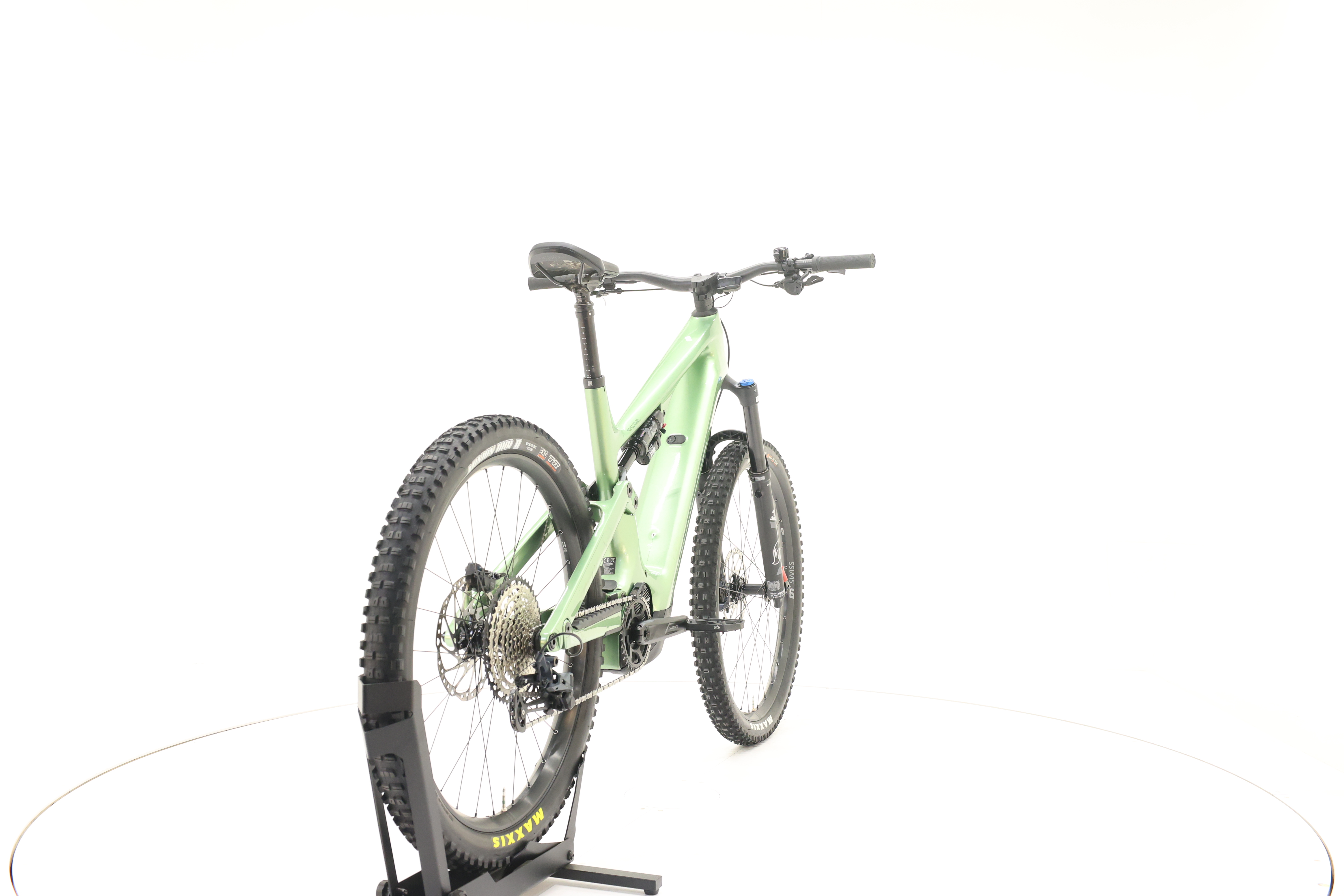 Canyon Spectral ON CF 8
