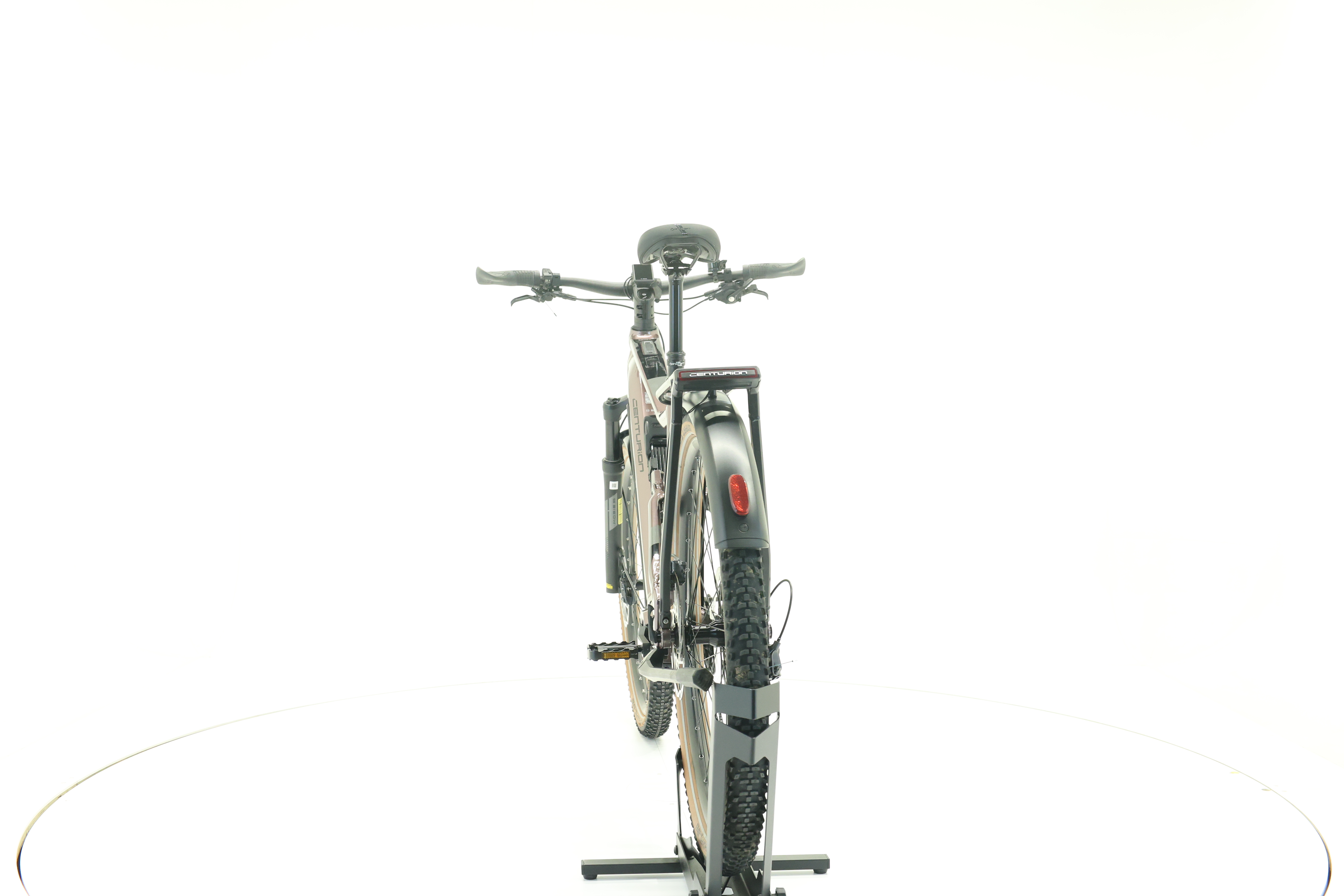 Centurion Lhasa R2700i EQ