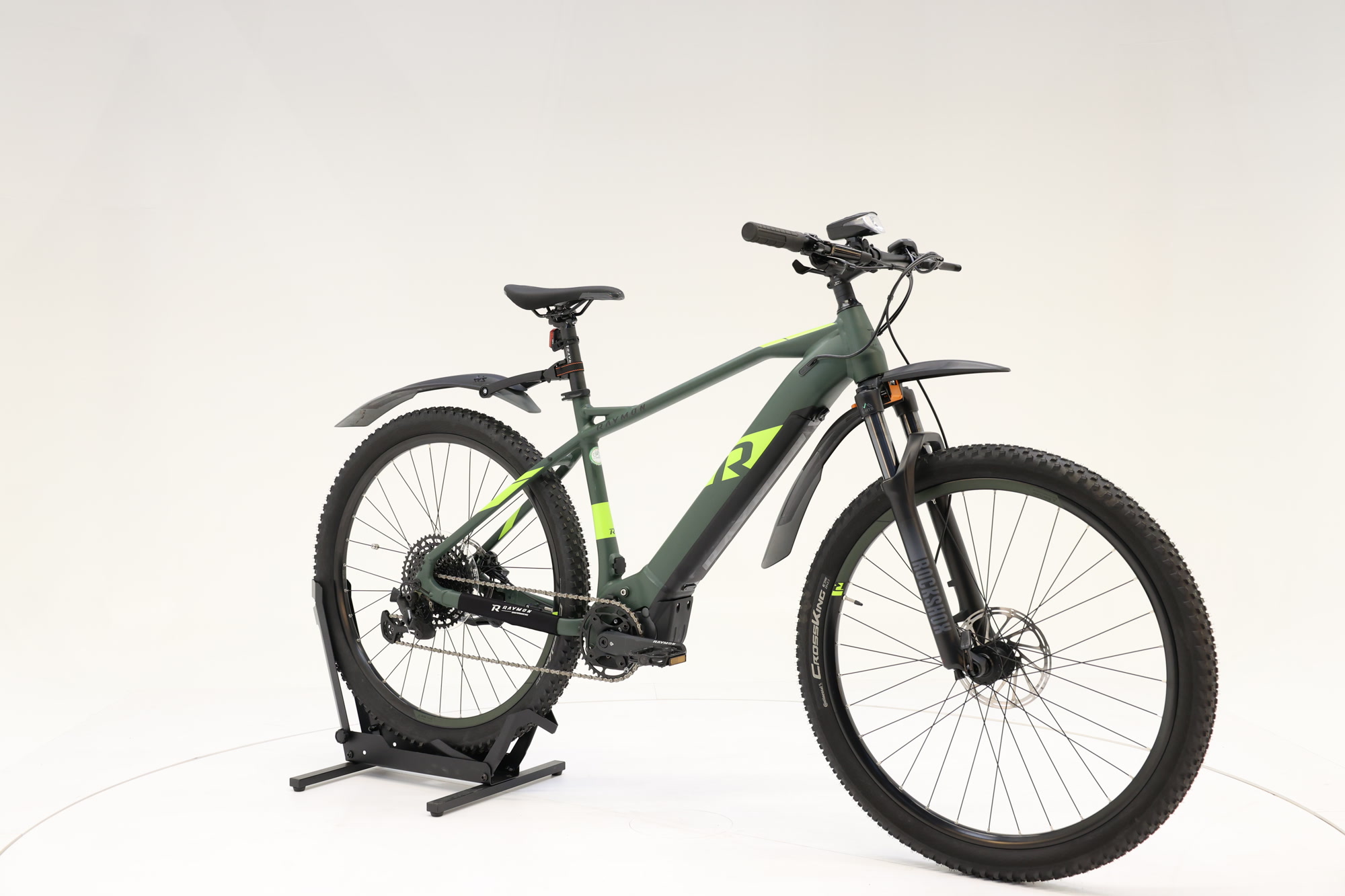 R Raymon HardRay E 7.0