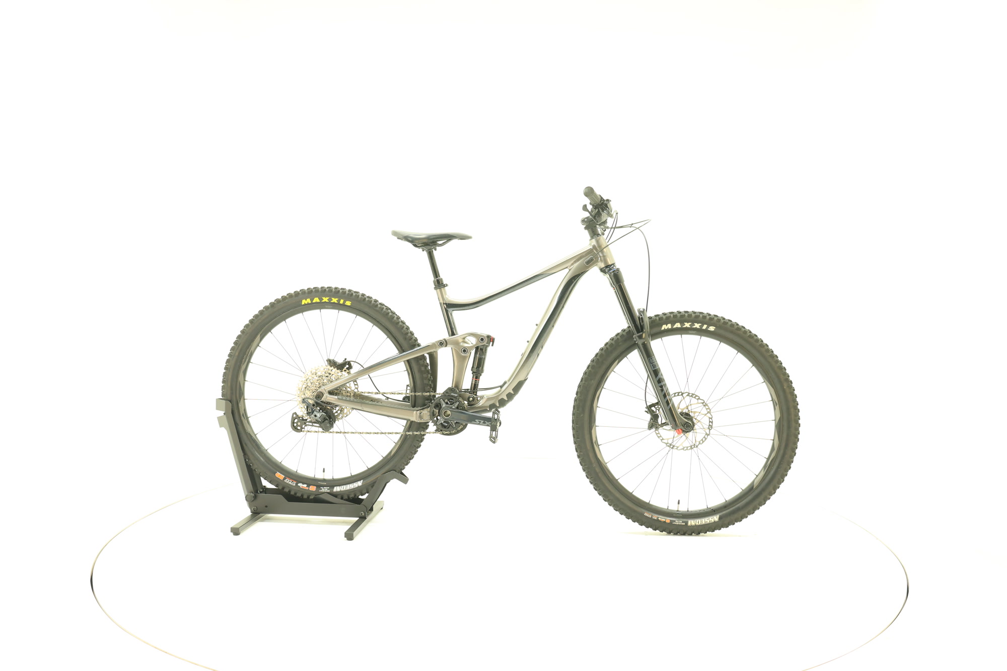GIANT Reign 29
