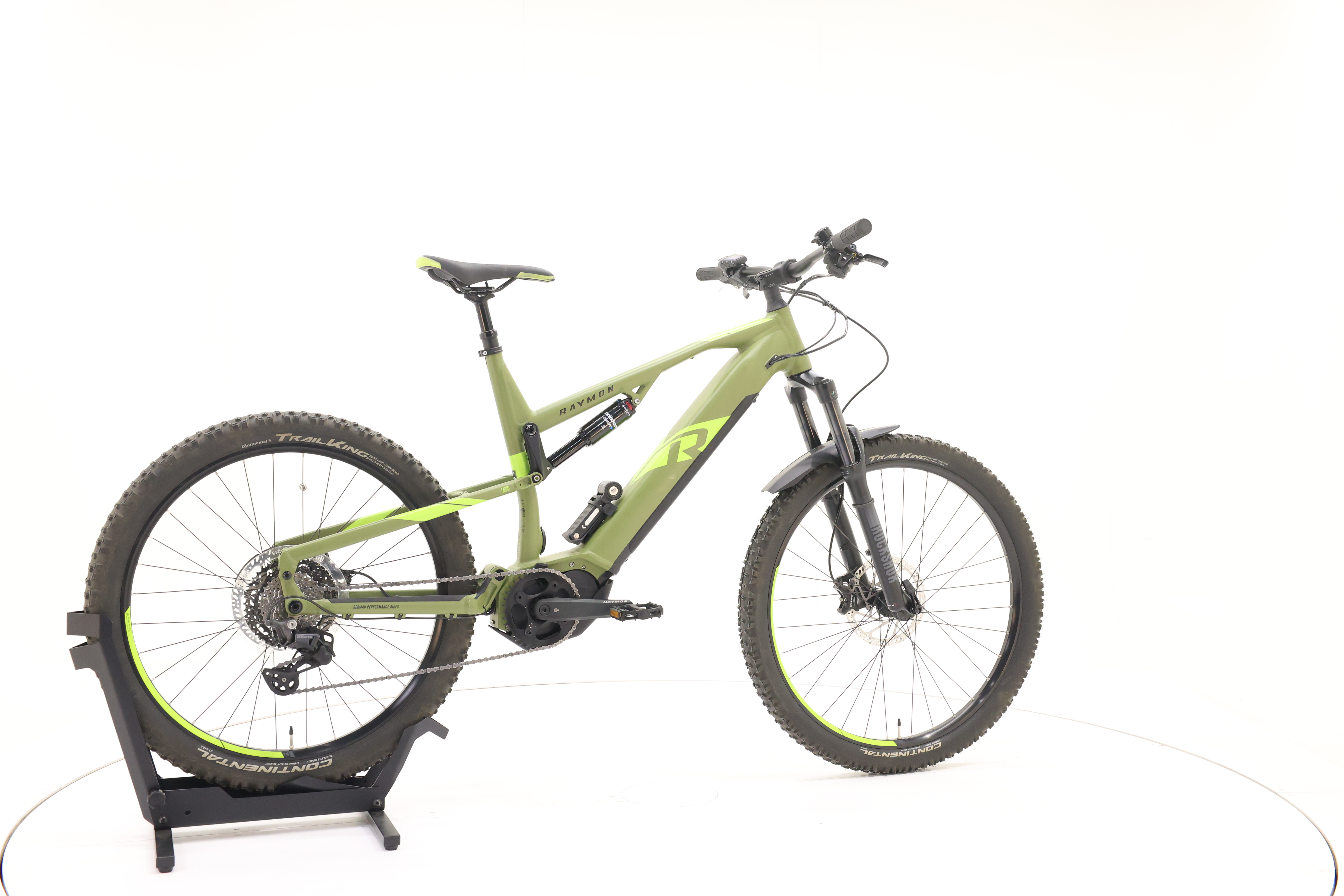 R Raymon Trailray 140 E7.0
