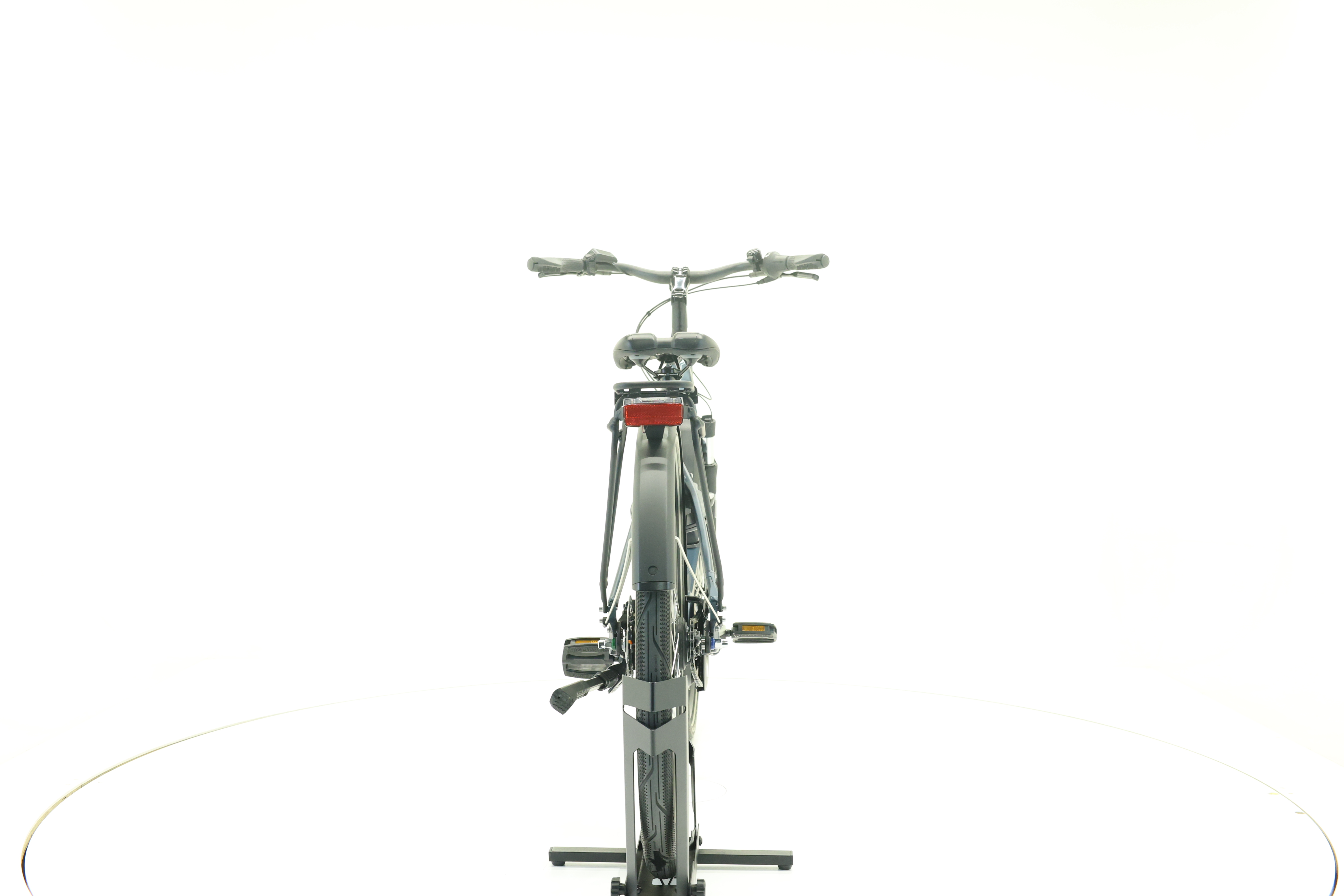 Victoria Cysalo 7, 44 cm, 2026, 372 km – Bild 5 von 5