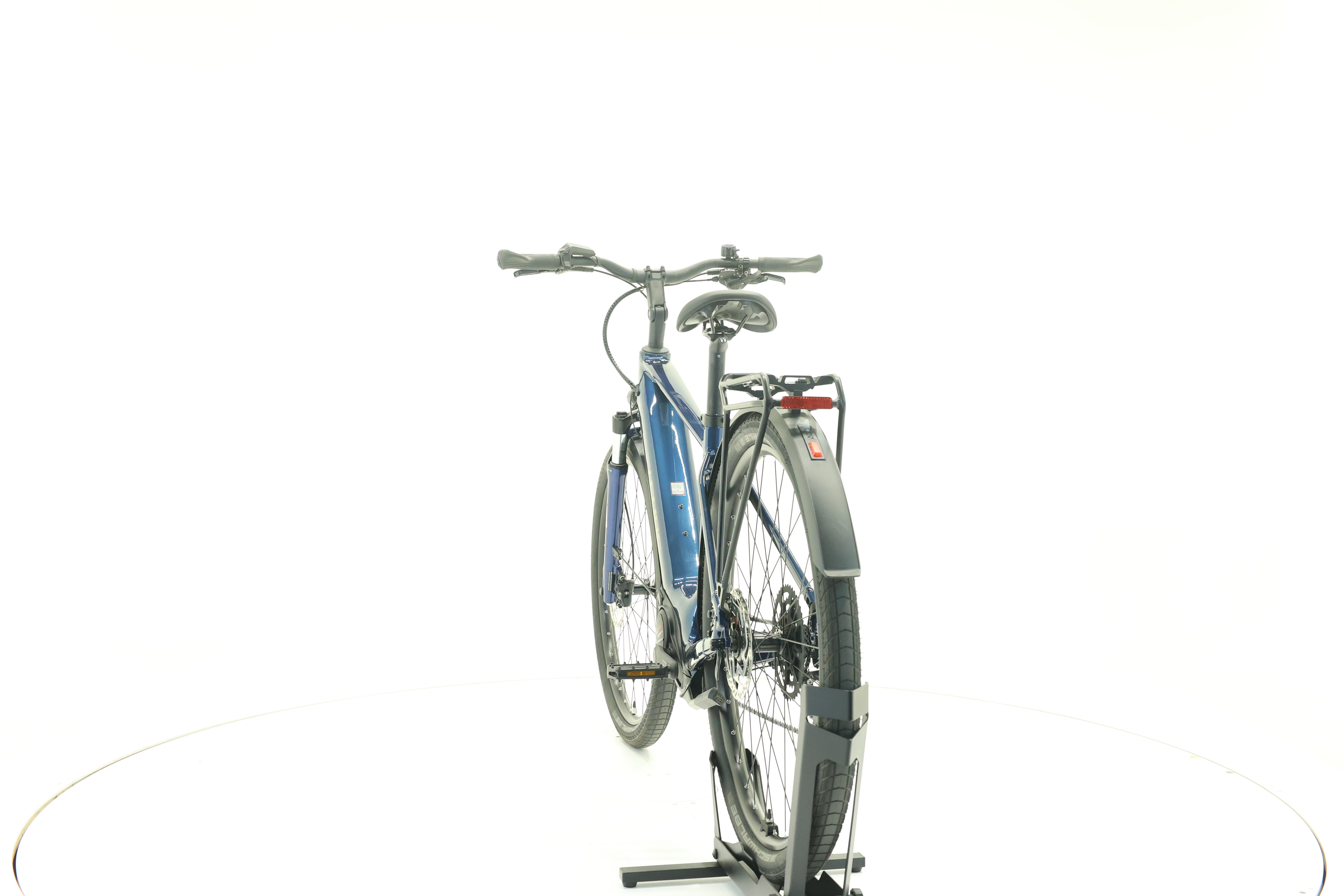 Cube Touring Hybrid One