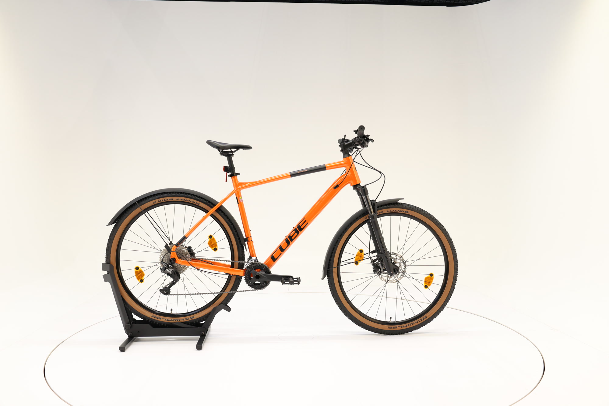 Cube Attention 29, 61 cm, 190-199 cm, 2023, 0 km – Bild 5 von 8