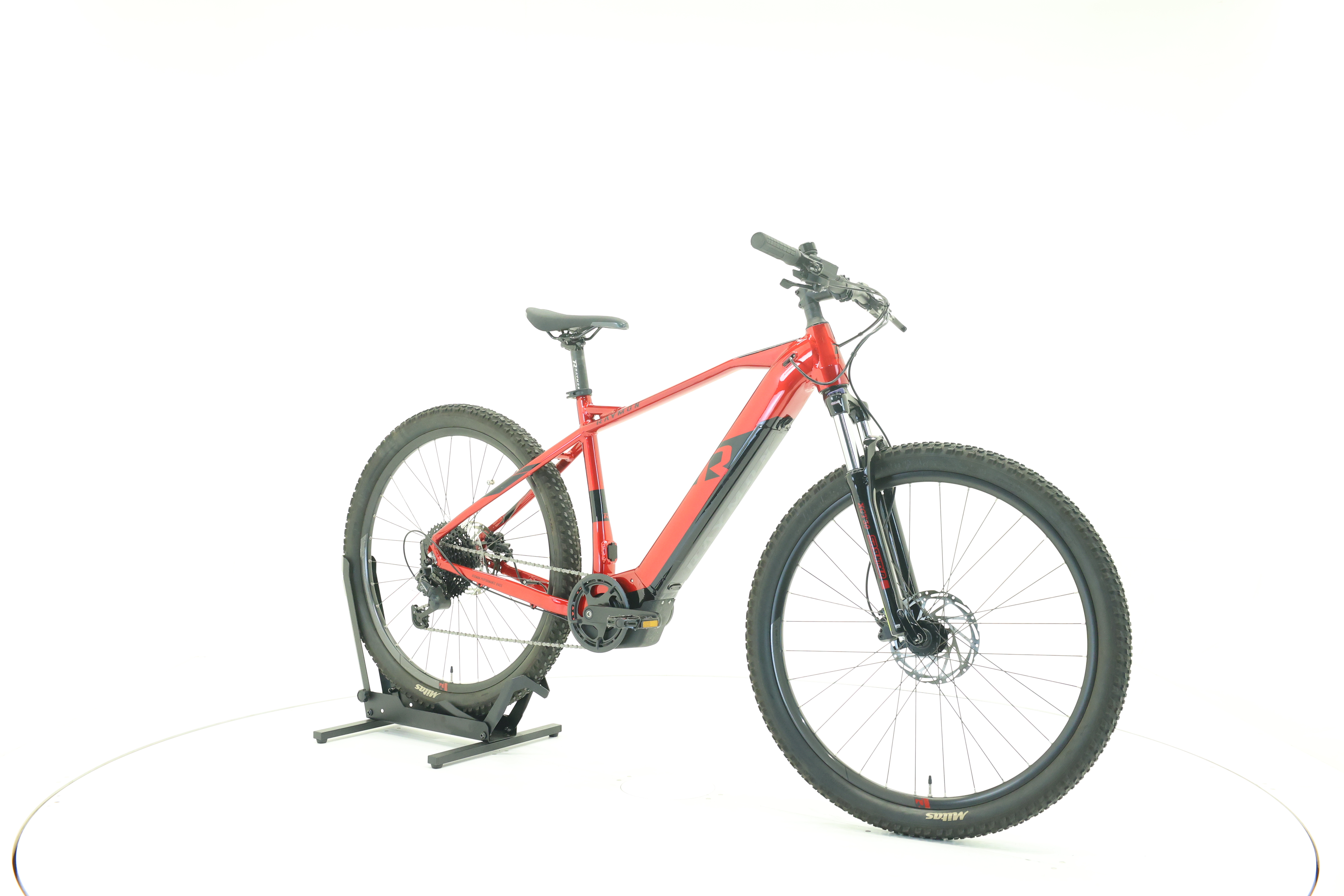 R Raymon Hard Ray E 4.0