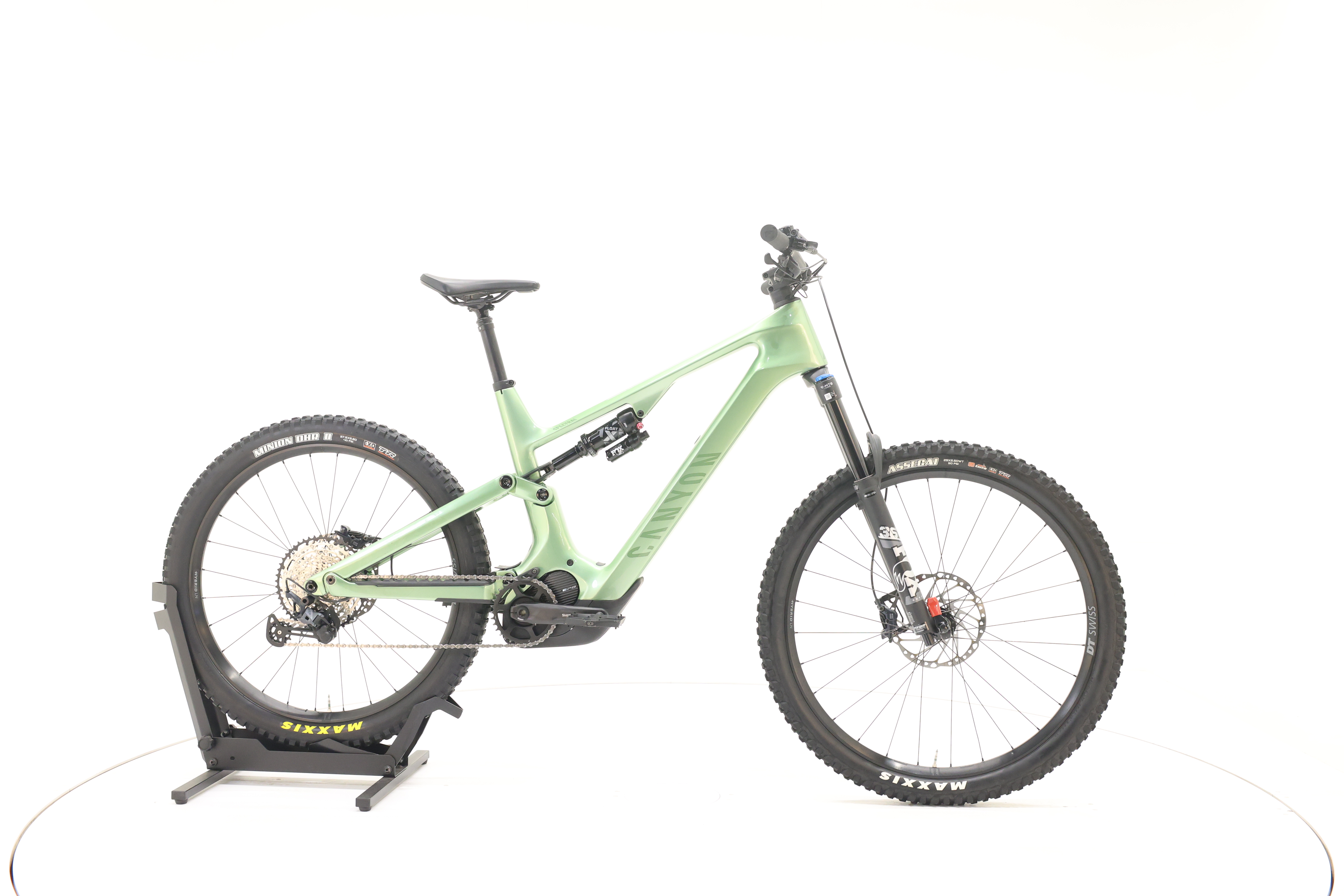 Canyon Spectral ON CF 8