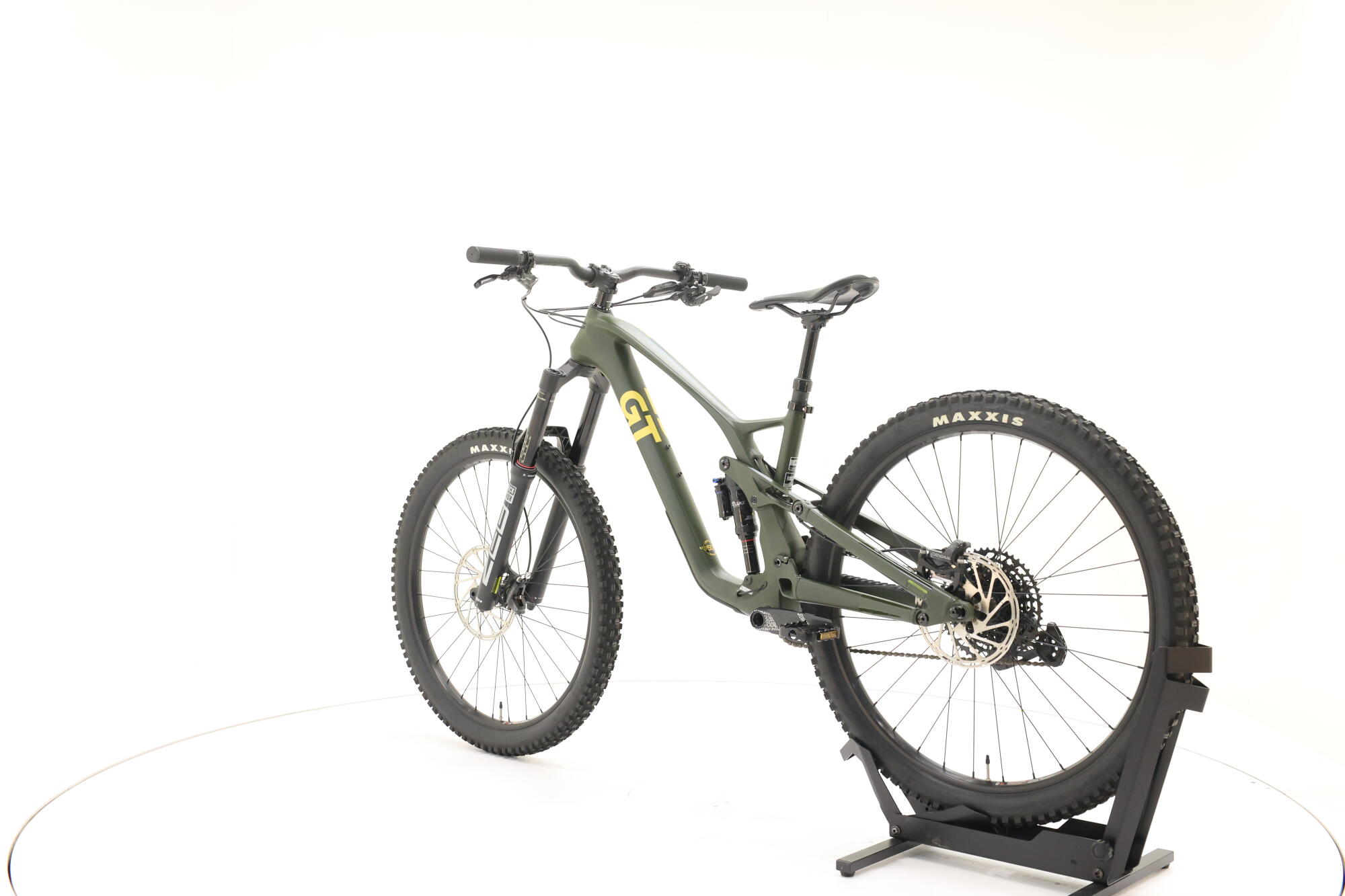 GT Force Crb Pro