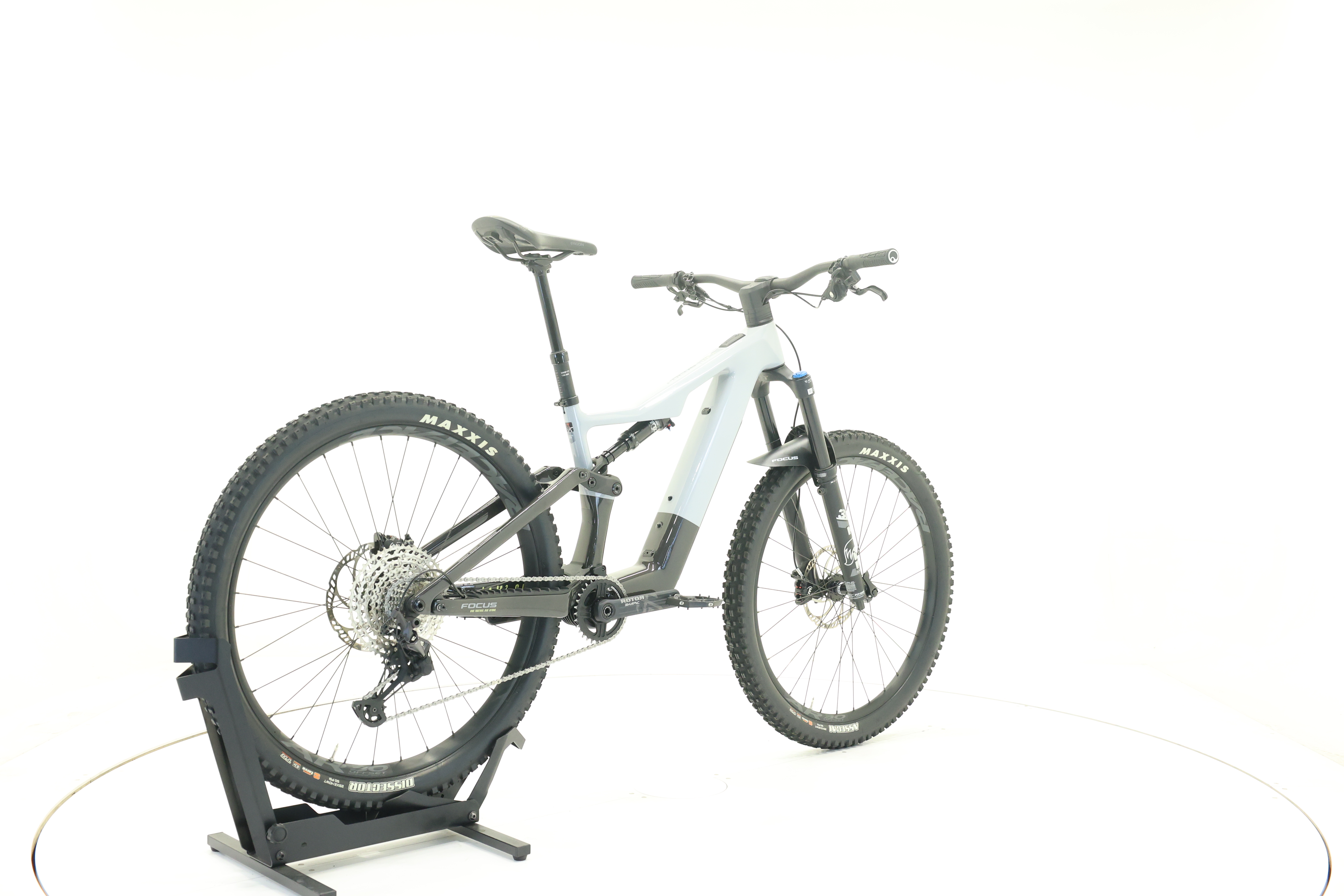 Focus Jam² SL 8.8 light grey / raw carbon 2024