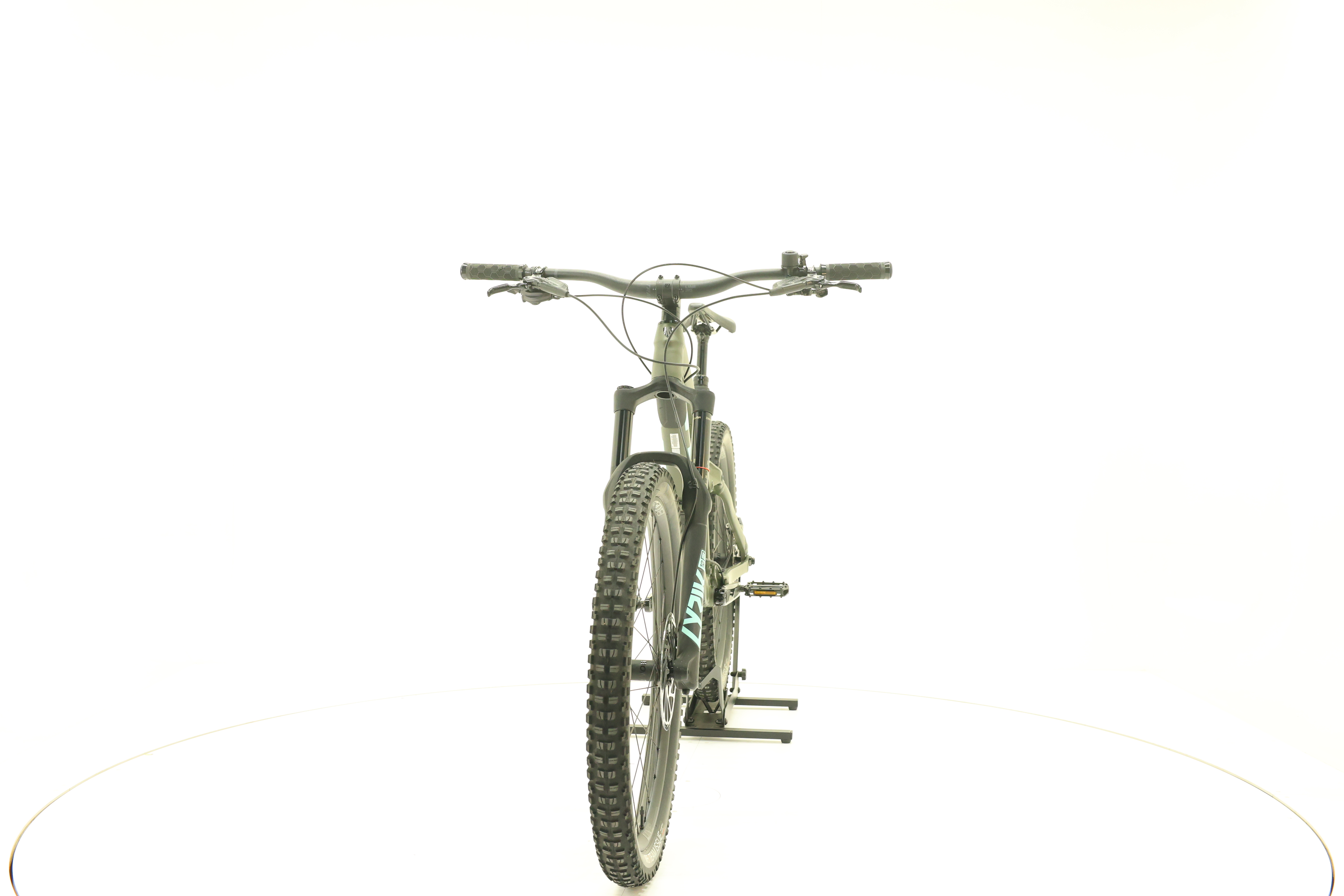 Trek Remedy 8