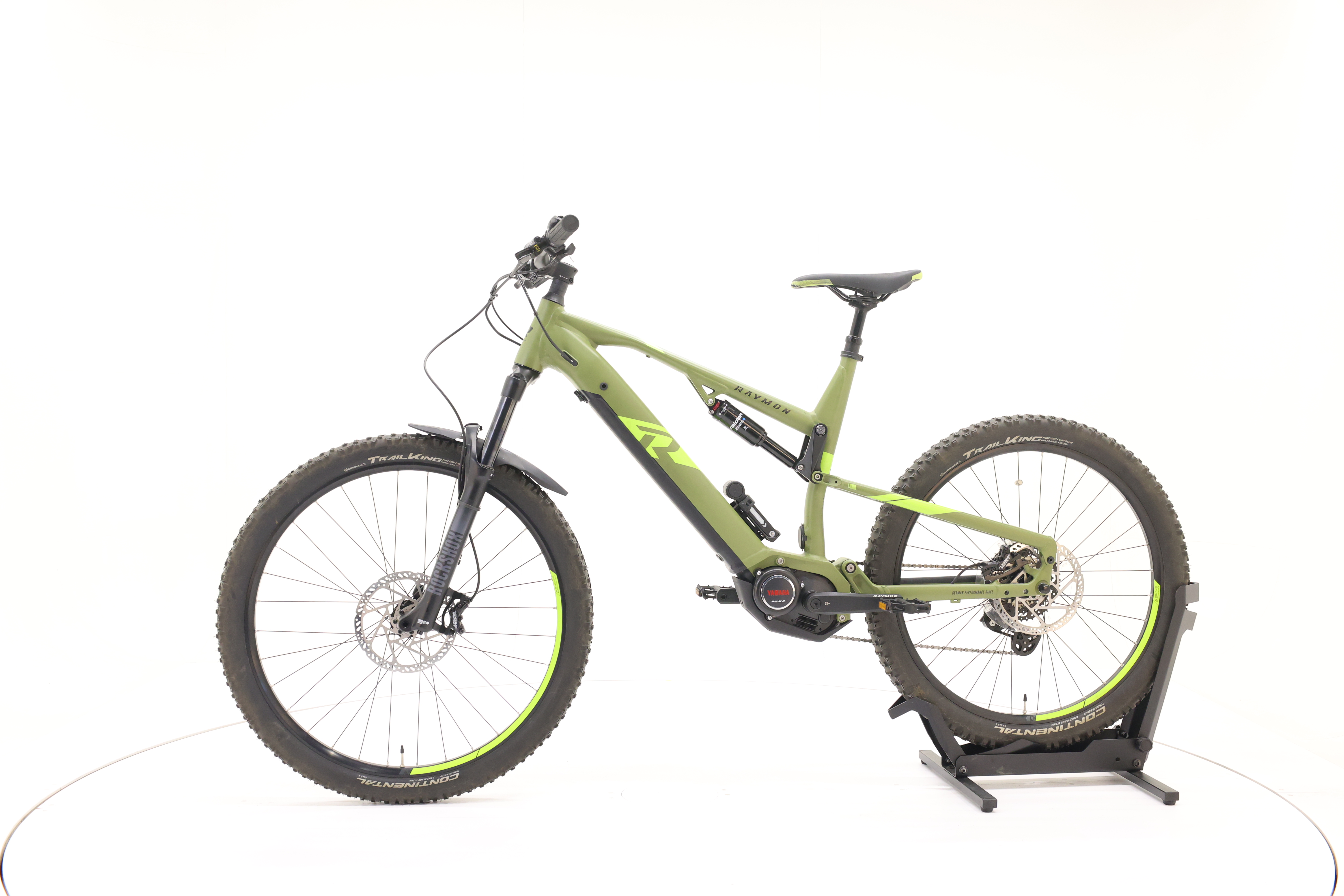 R Raymon Trailray 140 E7.0