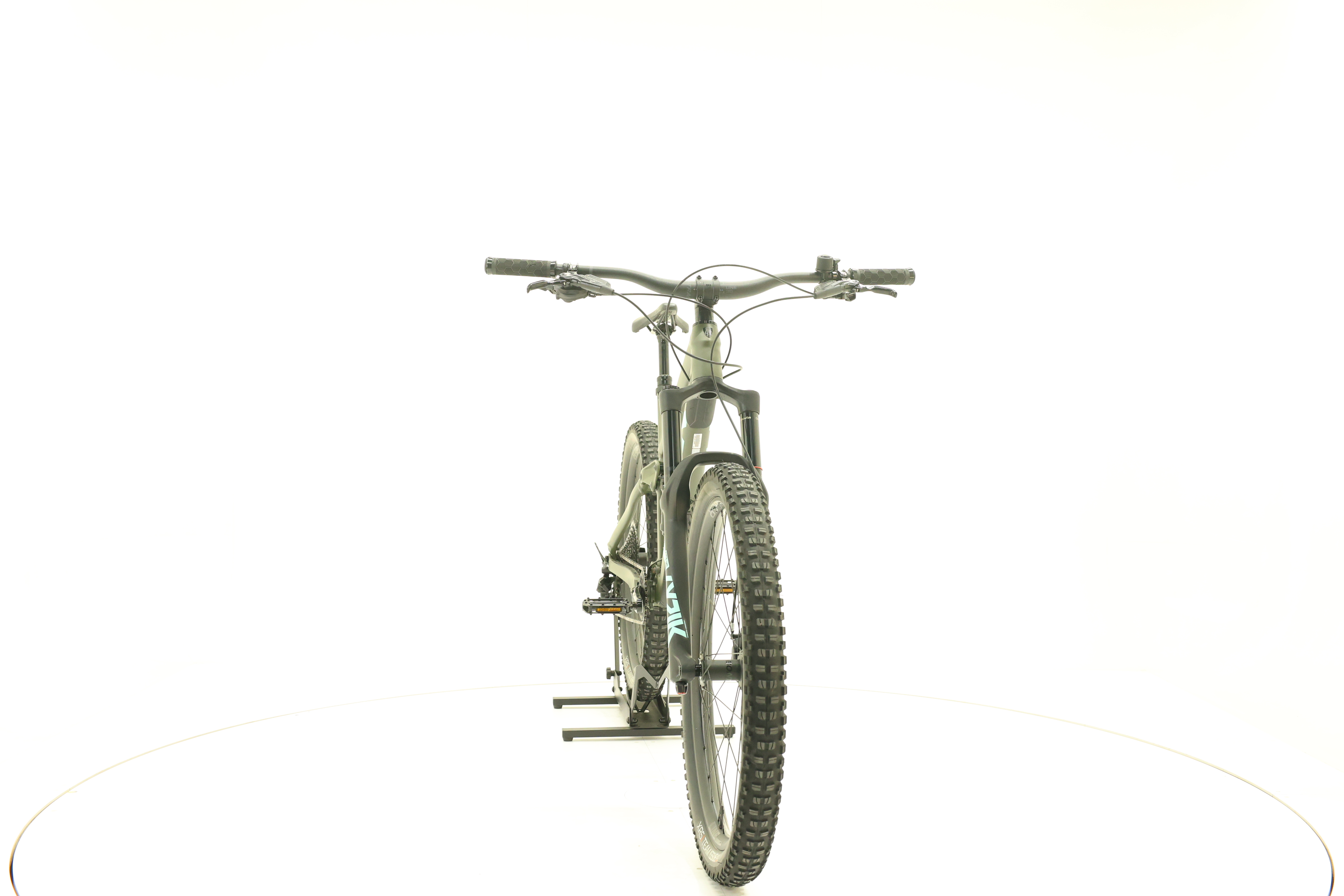 Trek Remedy 8