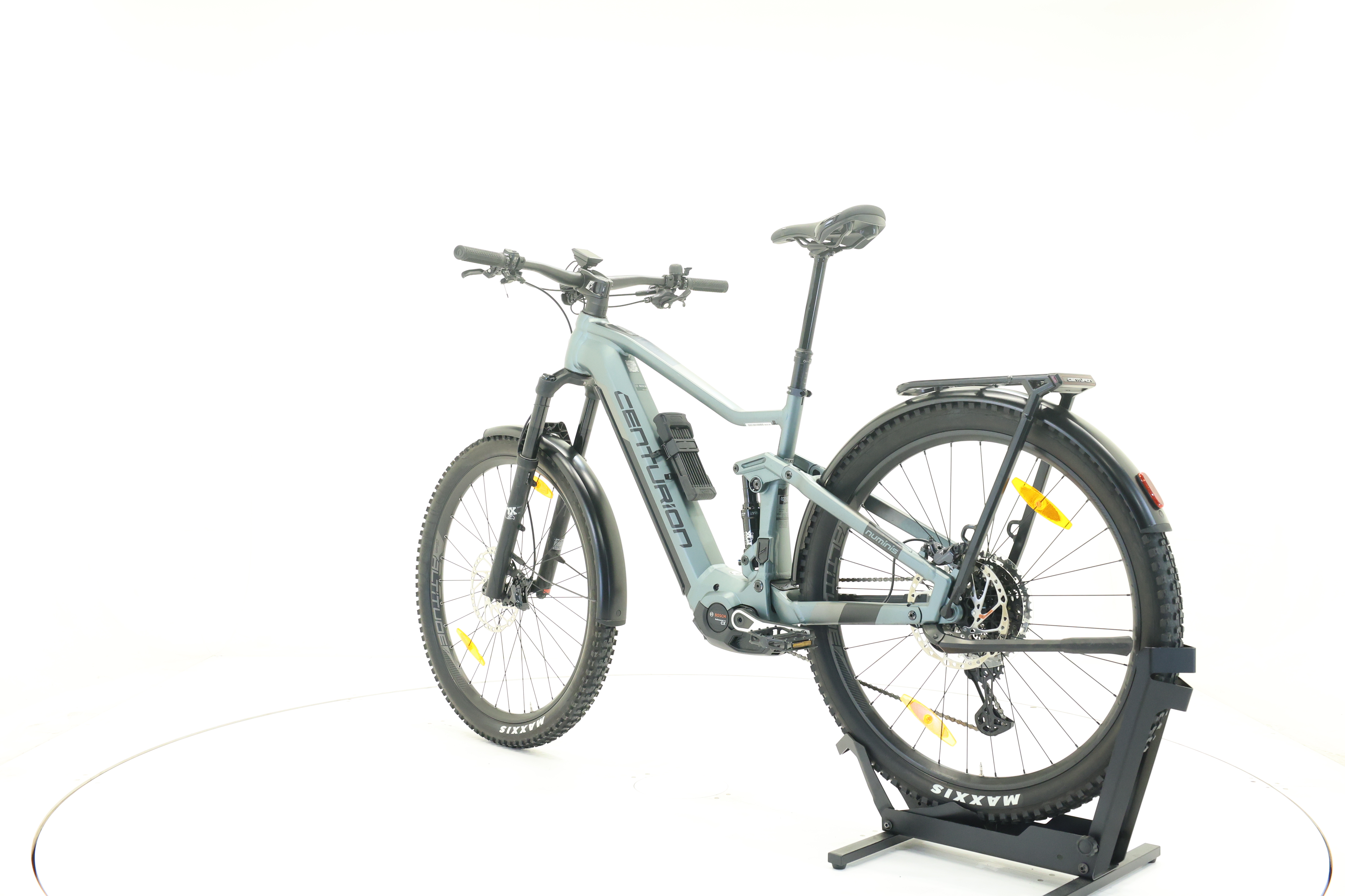 Centurion Numinis R2700i