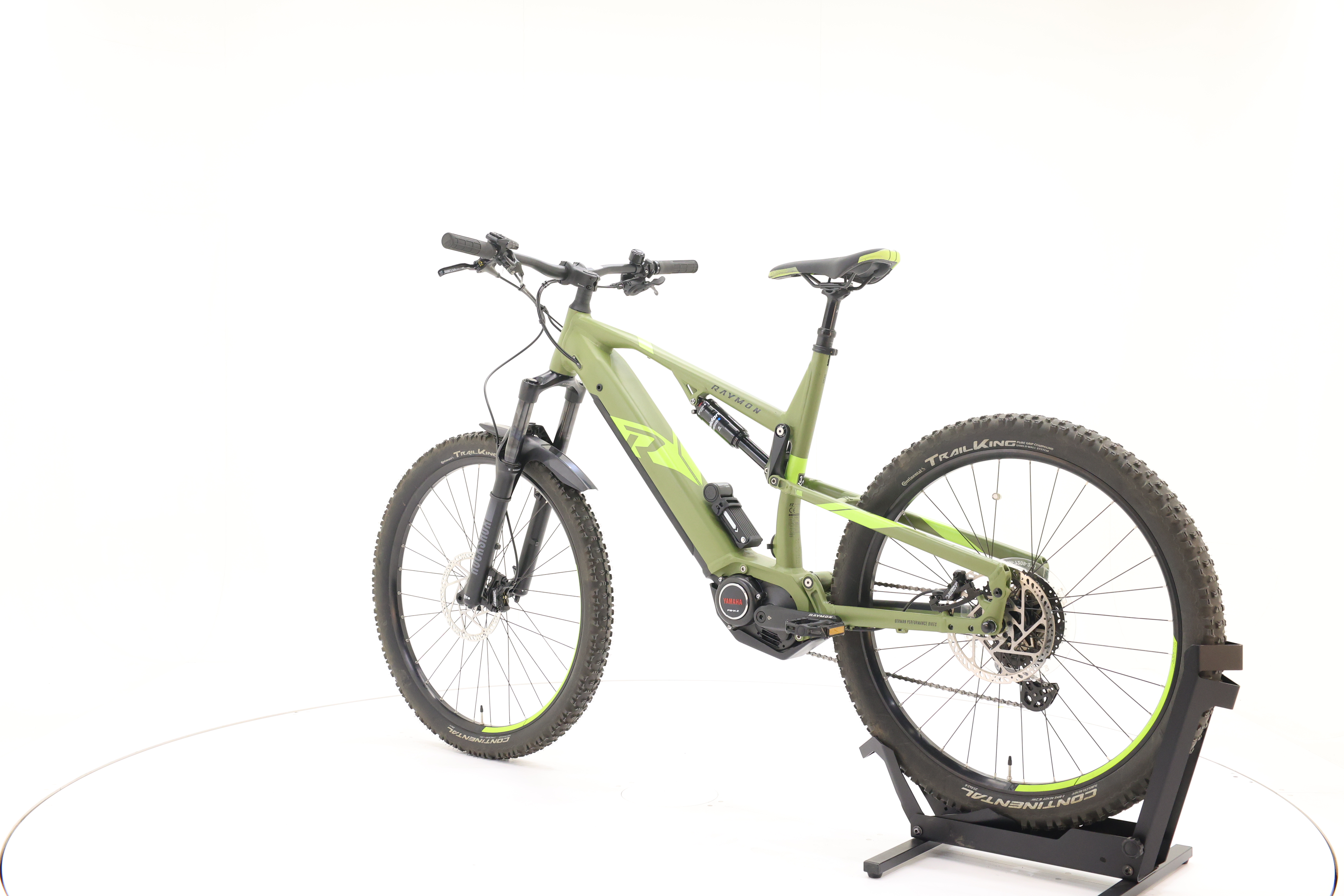 R Raymon Trailray 140 E7.0