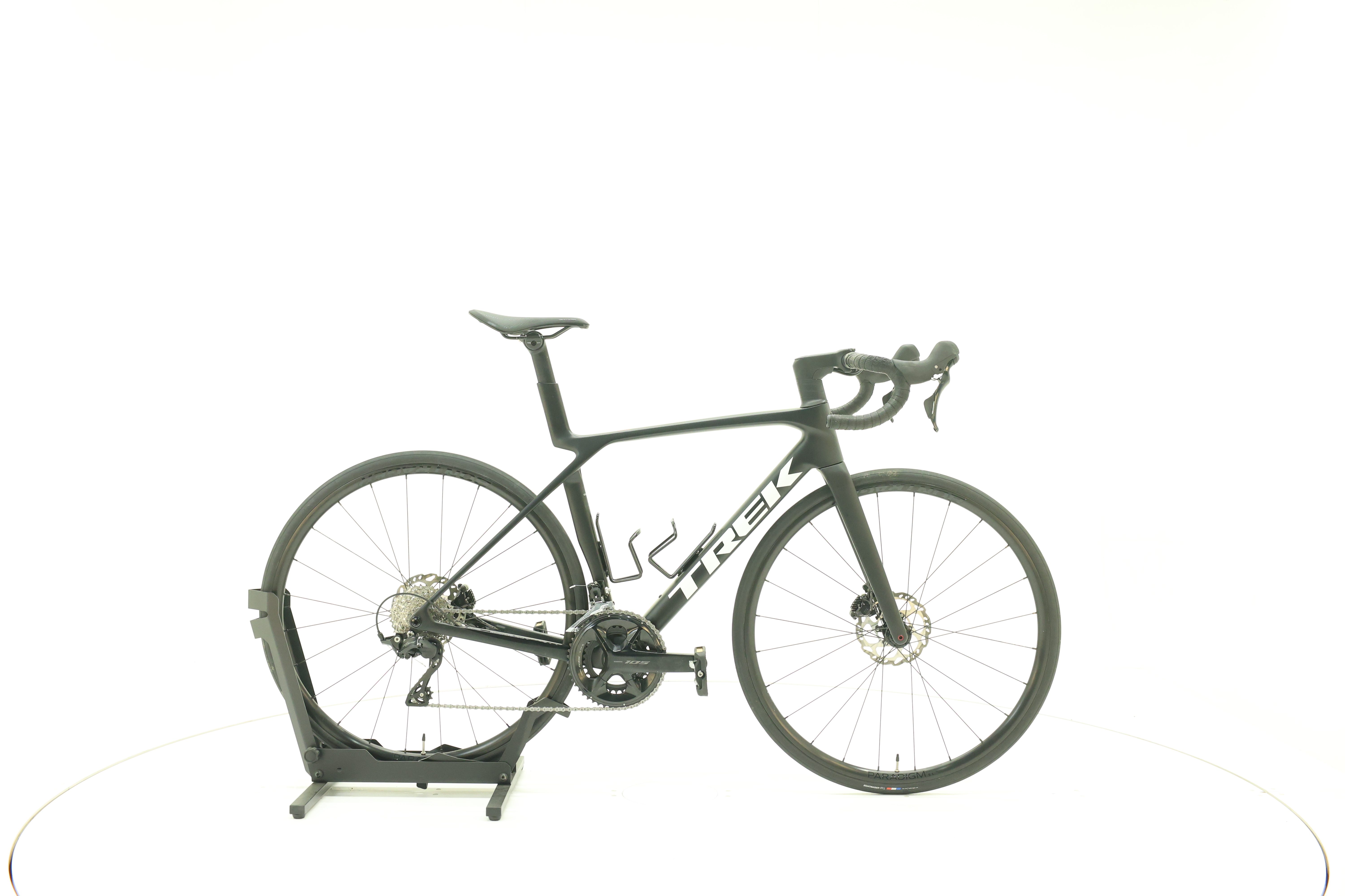 Trek Madone SL 5 Gen 8, M, 170-179 cm, 2025, 0 km – Bild 1 von 5