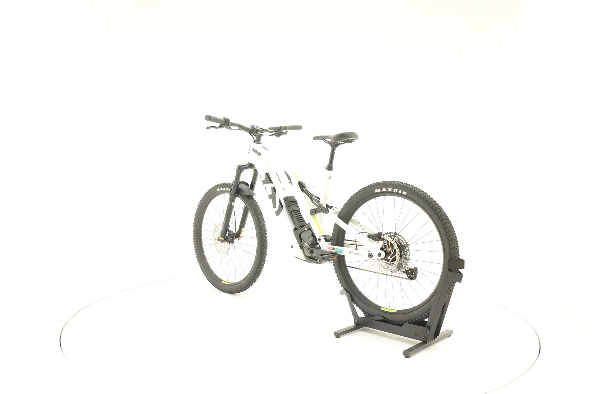 Husqvarna E-Bicycles Light Cross LC4