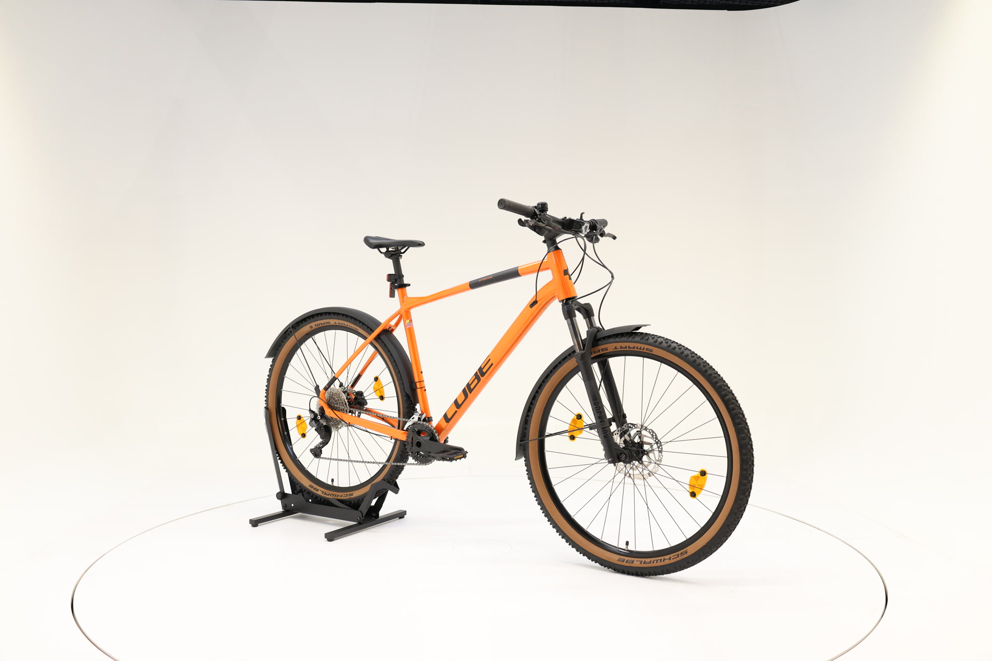 Cube Attention 29, 61 cm, 190-199 cm, 2023, 0 km – Bild 6 von 8