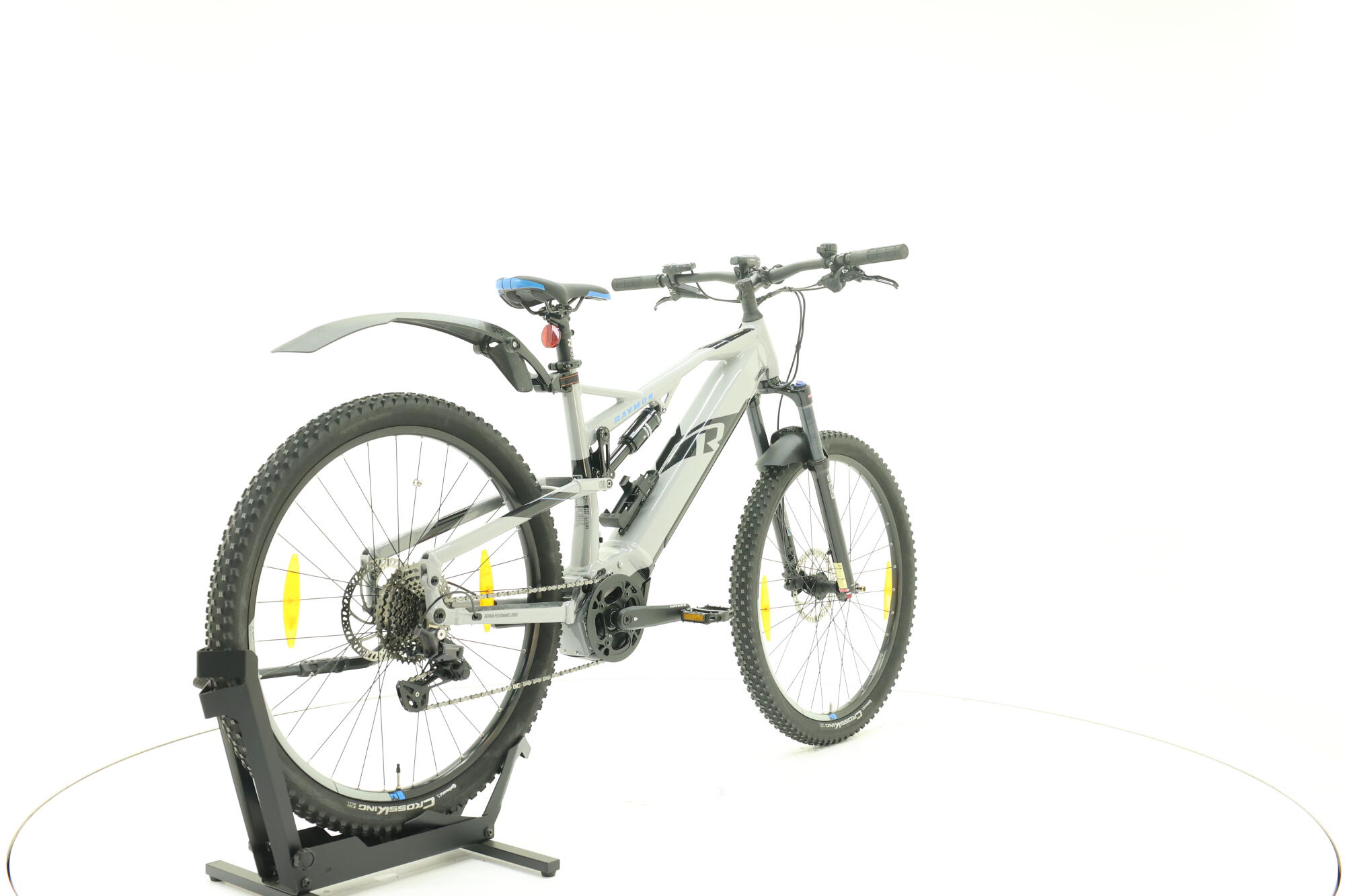 R Raymon Fullray E 5.0
