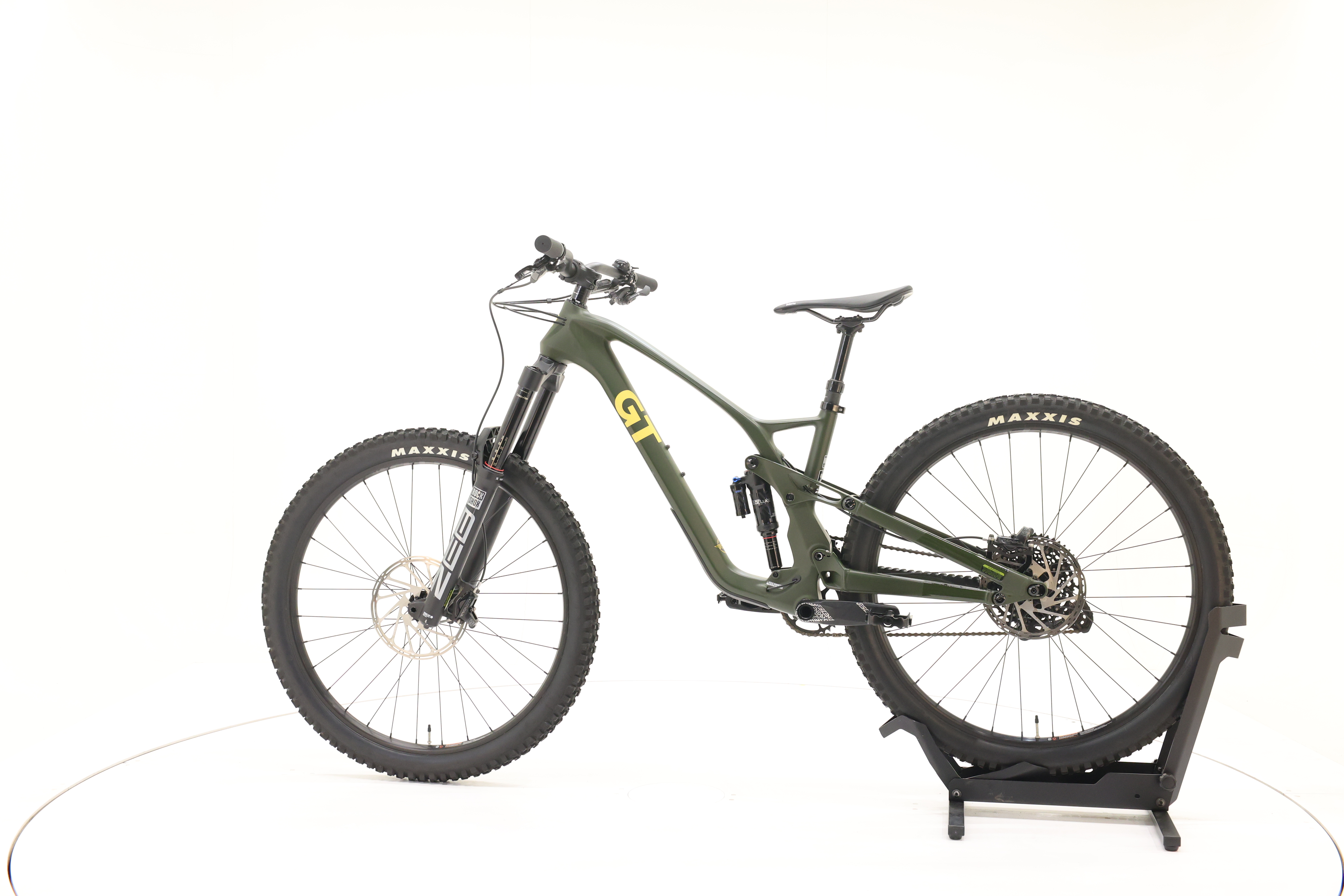 GT Force Crb Pro