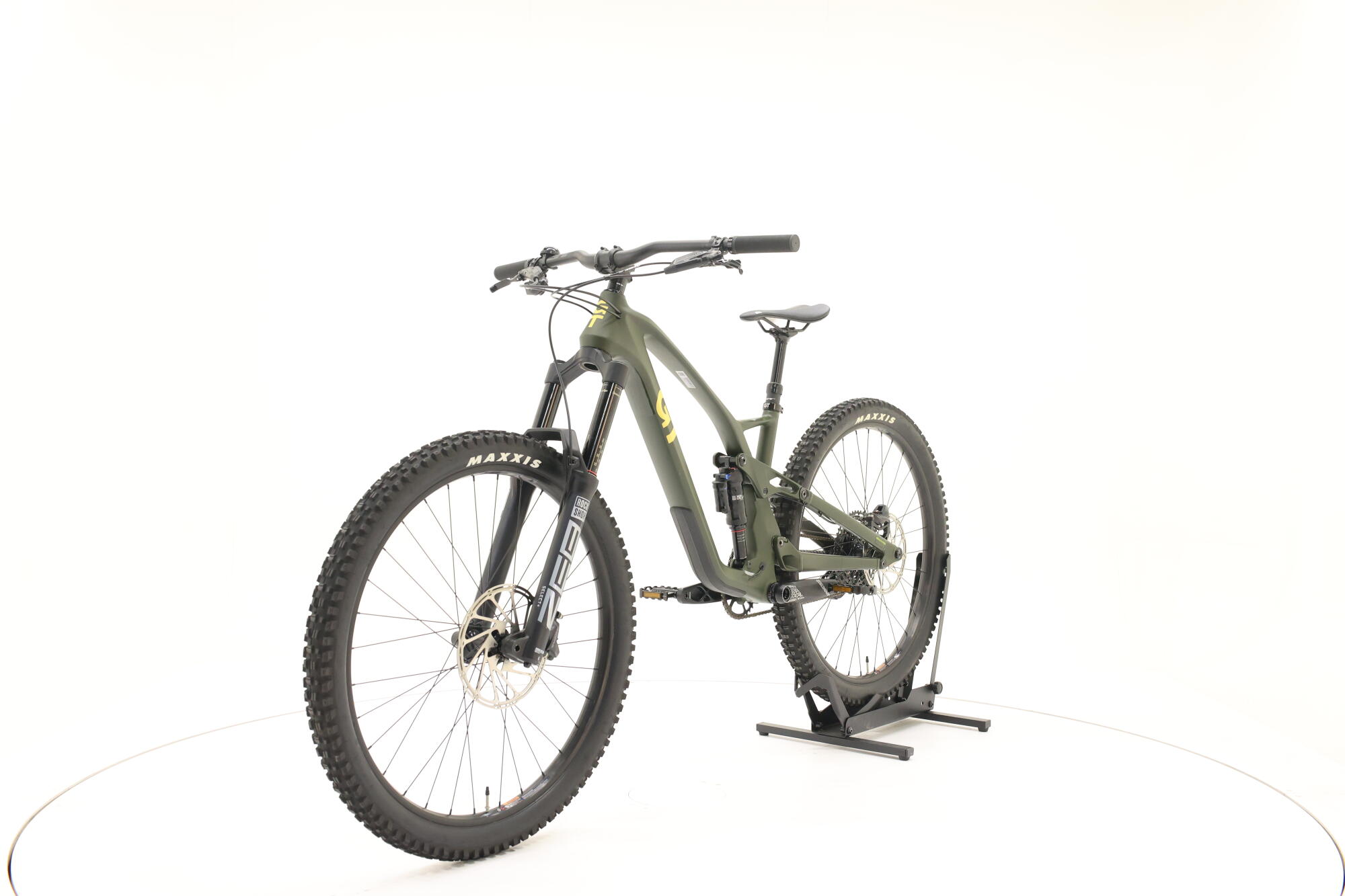 GT Force Crb Pro