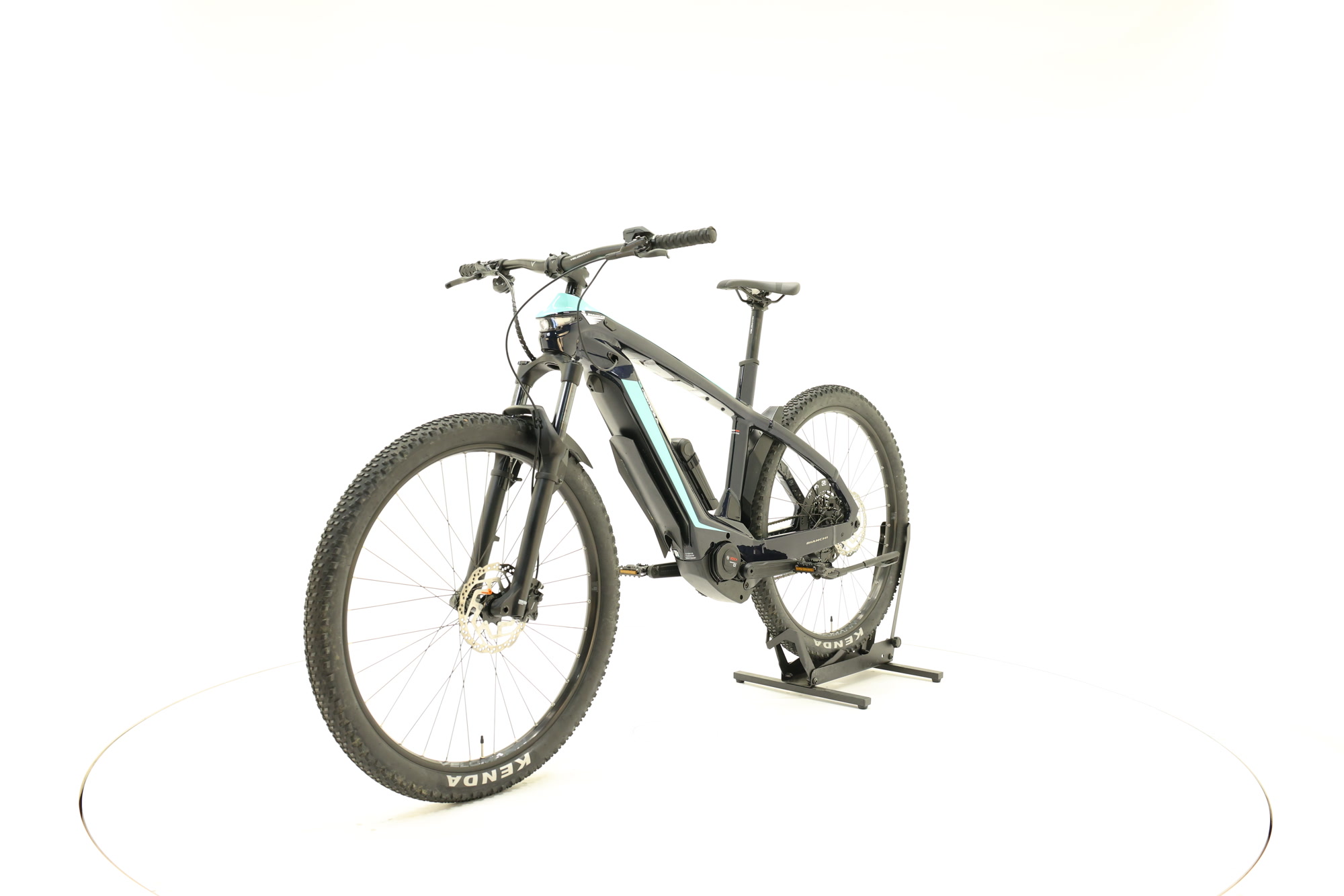 Bianchi e Omnia x, XL, 190-199 cm, 2024, 396 km – Bild 1 von 8