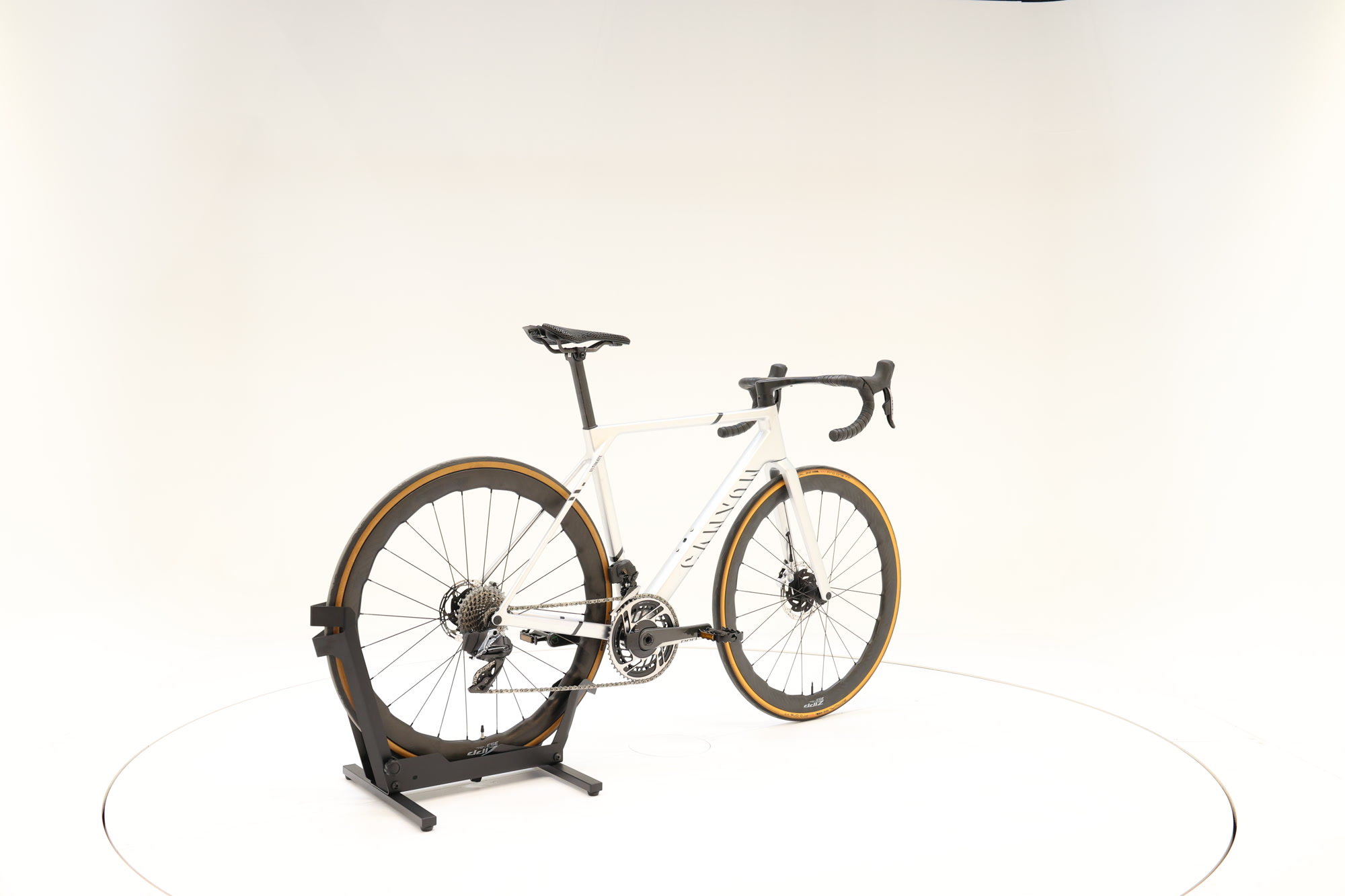 Canyon Ultimate CFR eTap, M, 160-169 cm, 2024, 0 km – Bild 3 von 28