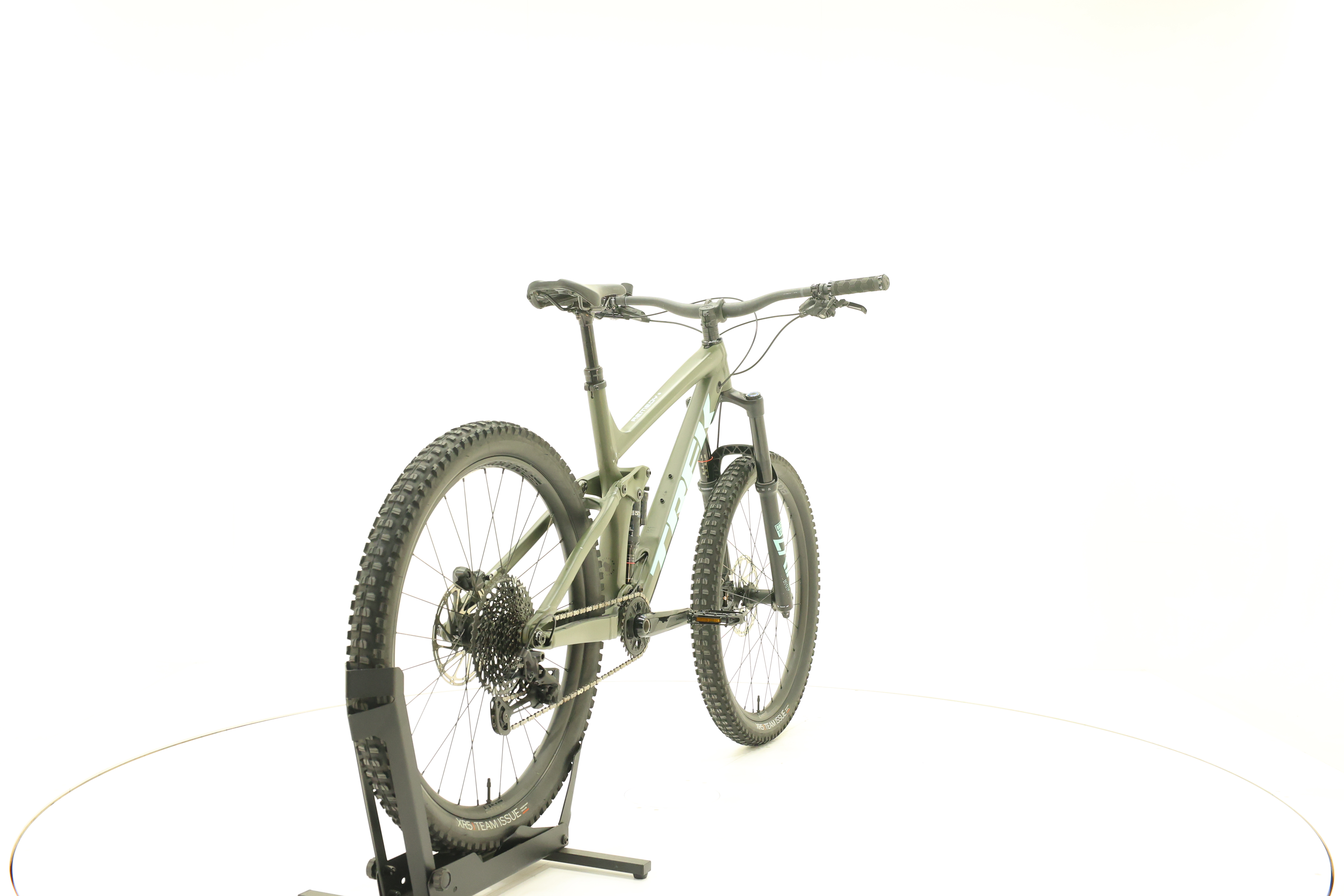 Trek Remedy 8