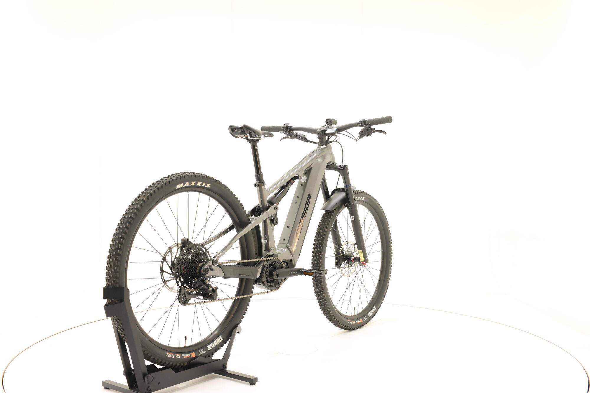 Merida eONE-FORTY 675